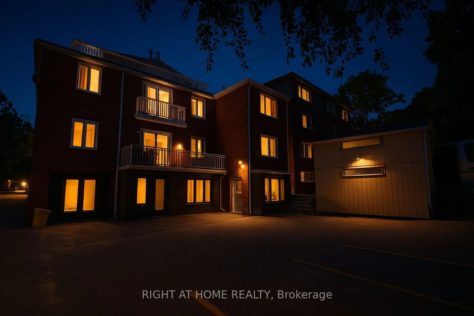 1695 Bathurst Street, #12