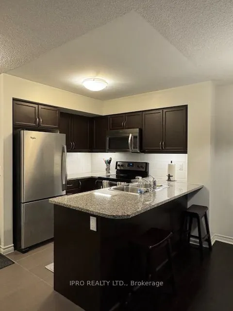 19 Grand Trunk Crescent, #501