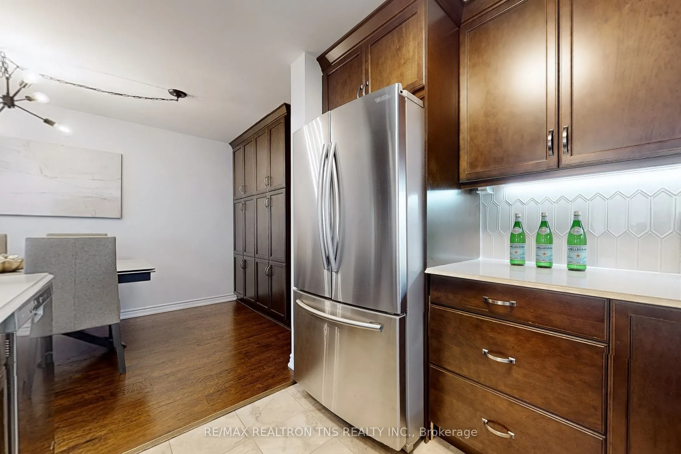 108 Finch Avenue W, #C11