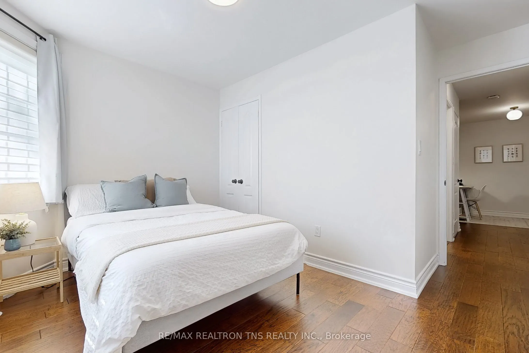 108 Finch Avenue W, #C11