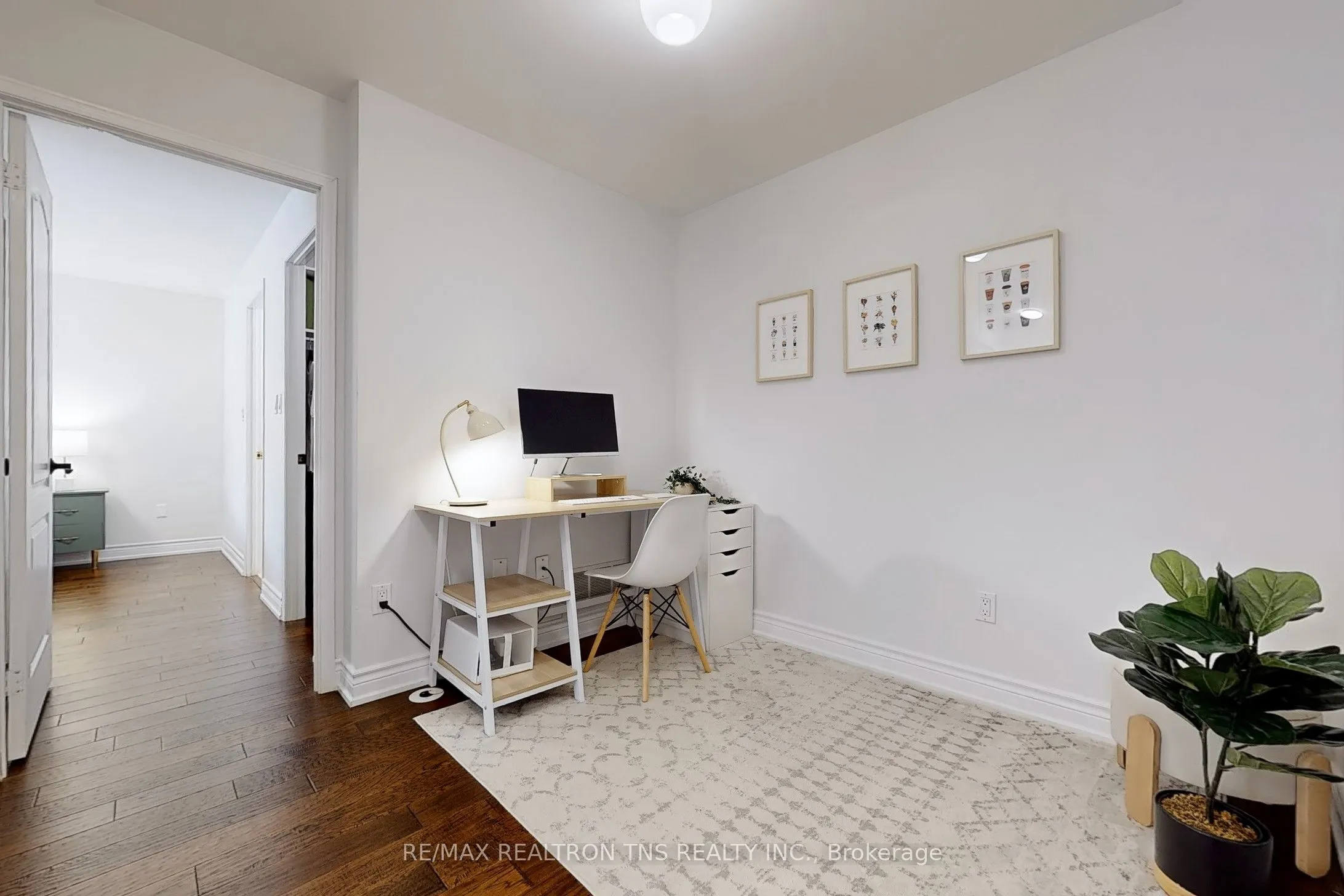 108 Finch Avenue W, #C11