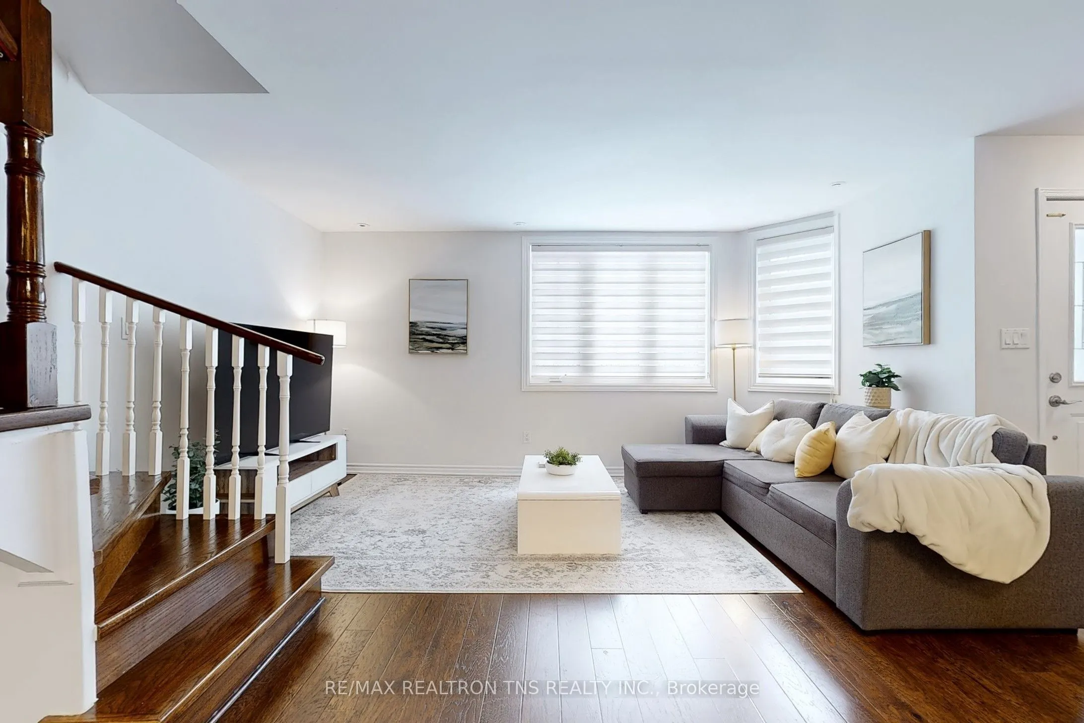 108 Finch Avenue W, #C11