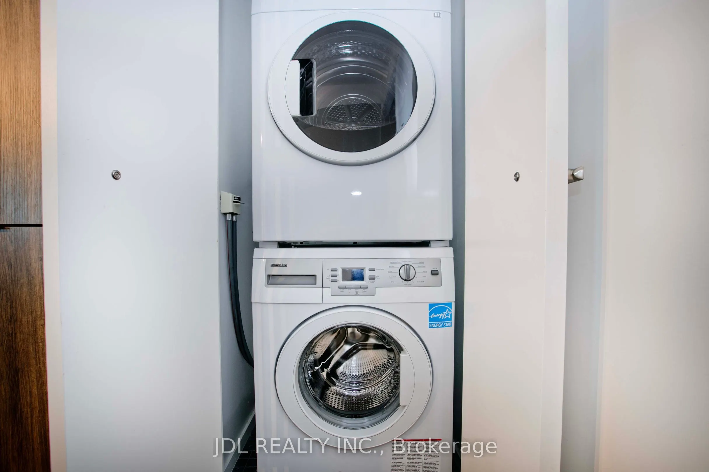 5 St Joseph Street, #2904