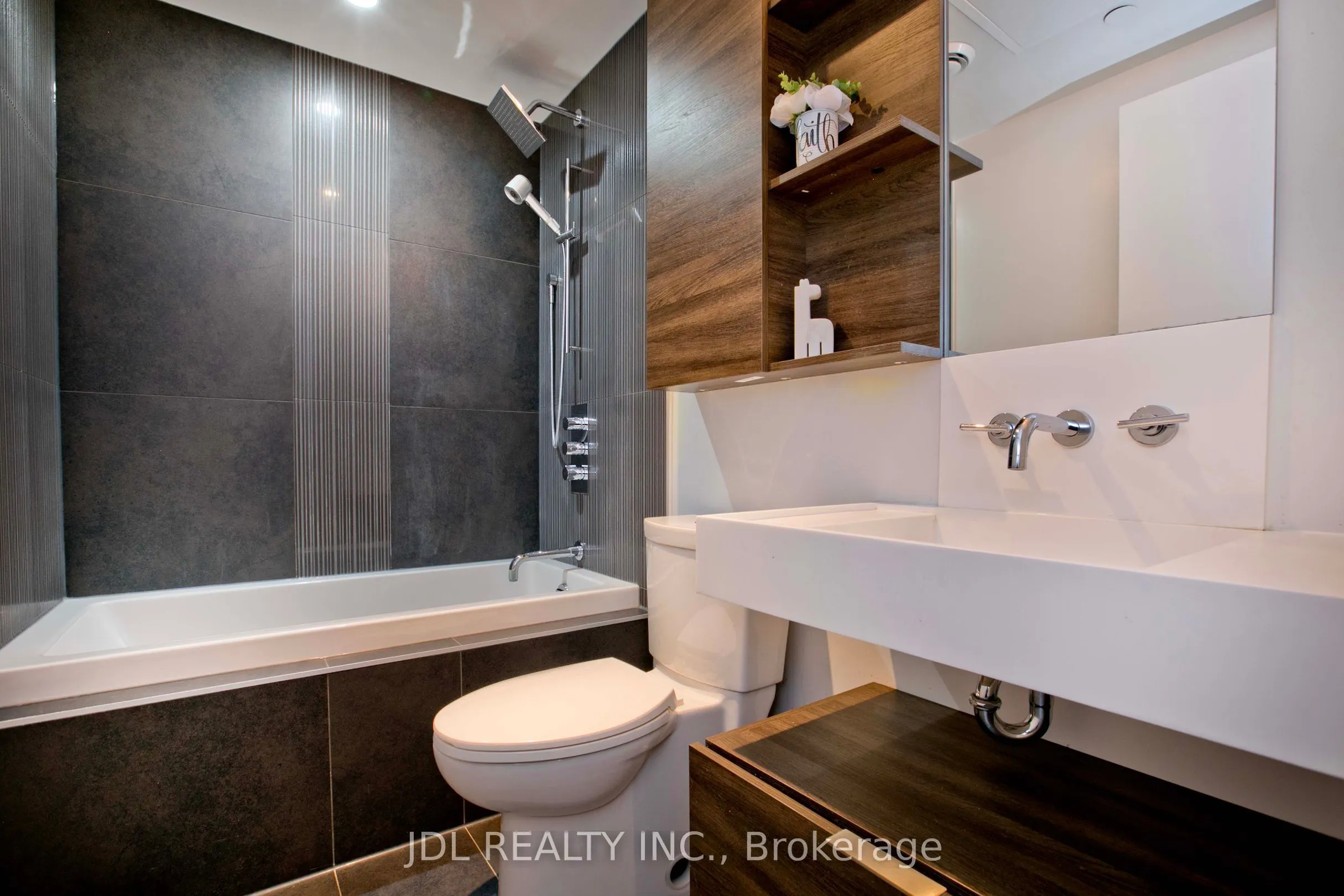 5 St Joseph Street, #2904