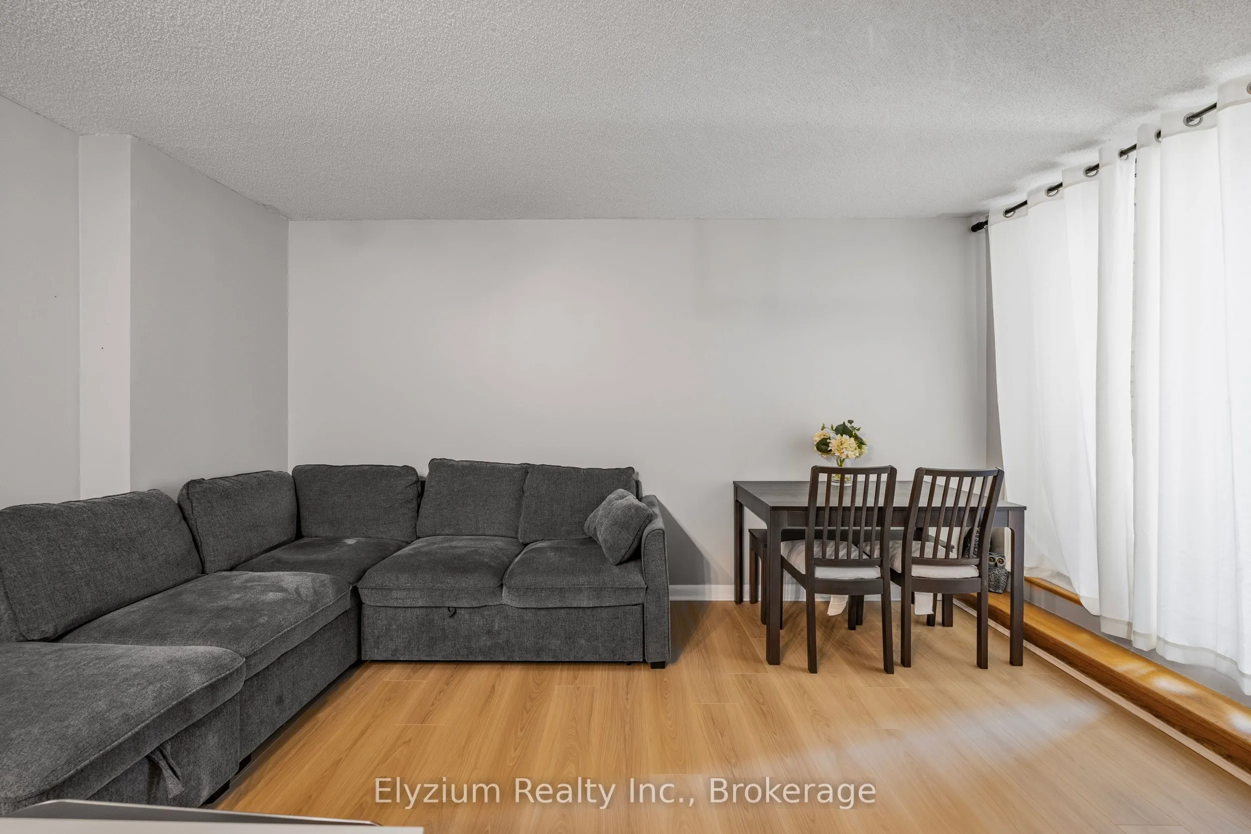 323 Richmond Street E, #303
