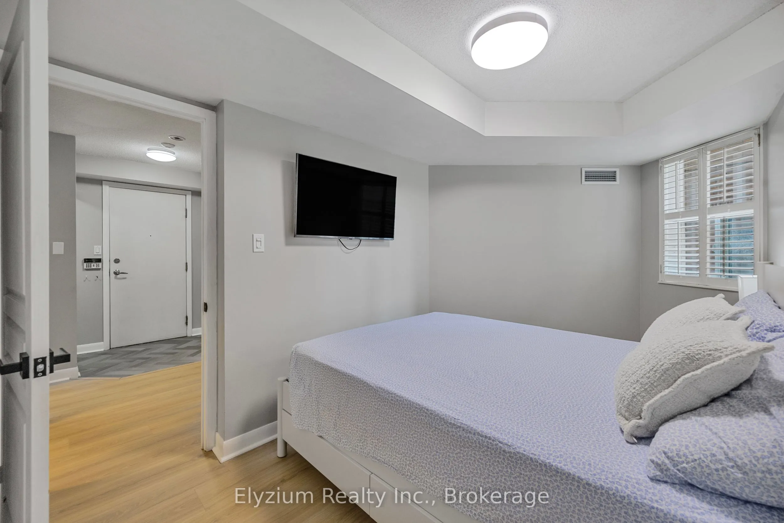 323 Richmond Street E, #303