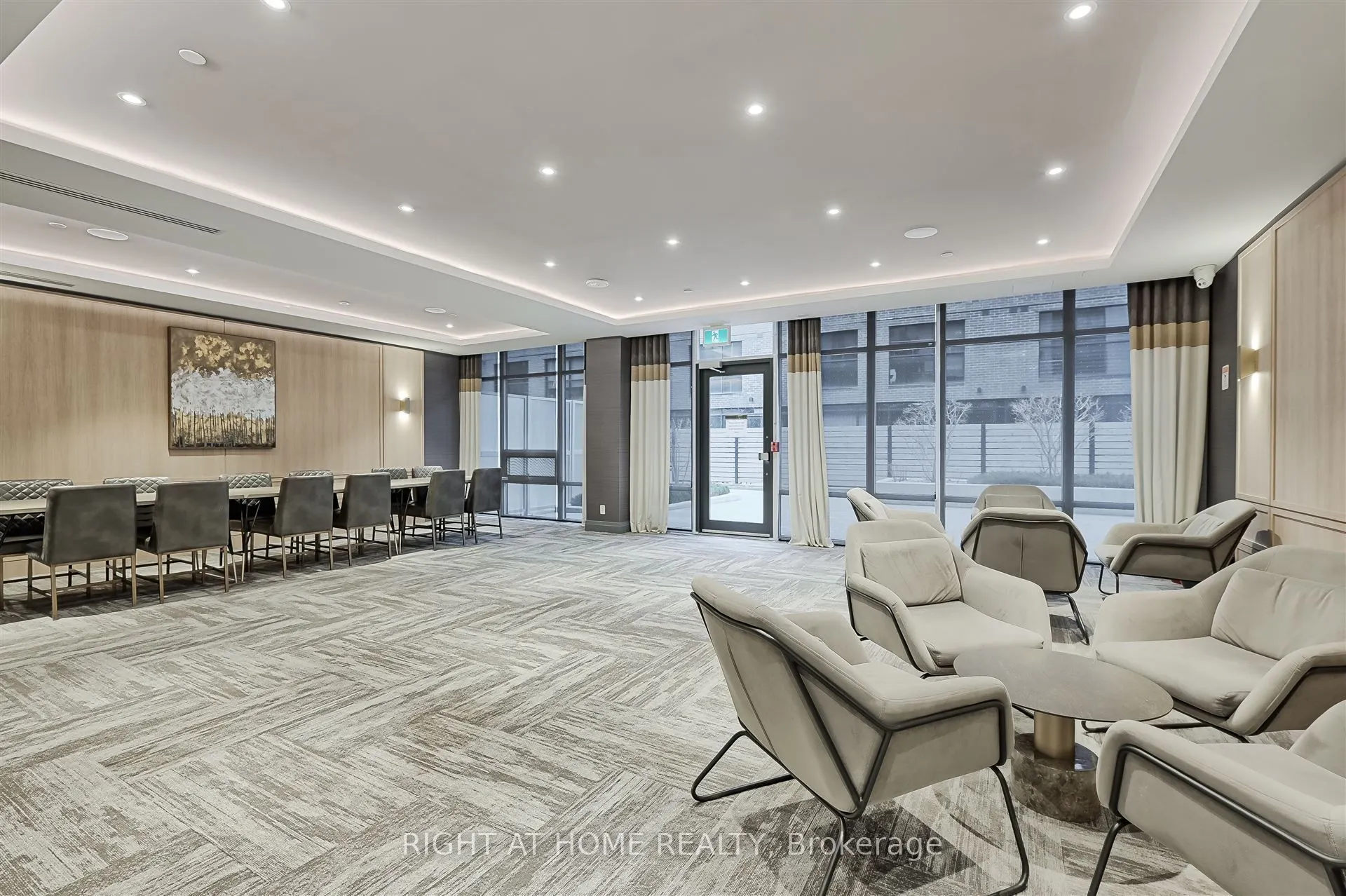621 Sheppard Avenue E, #321