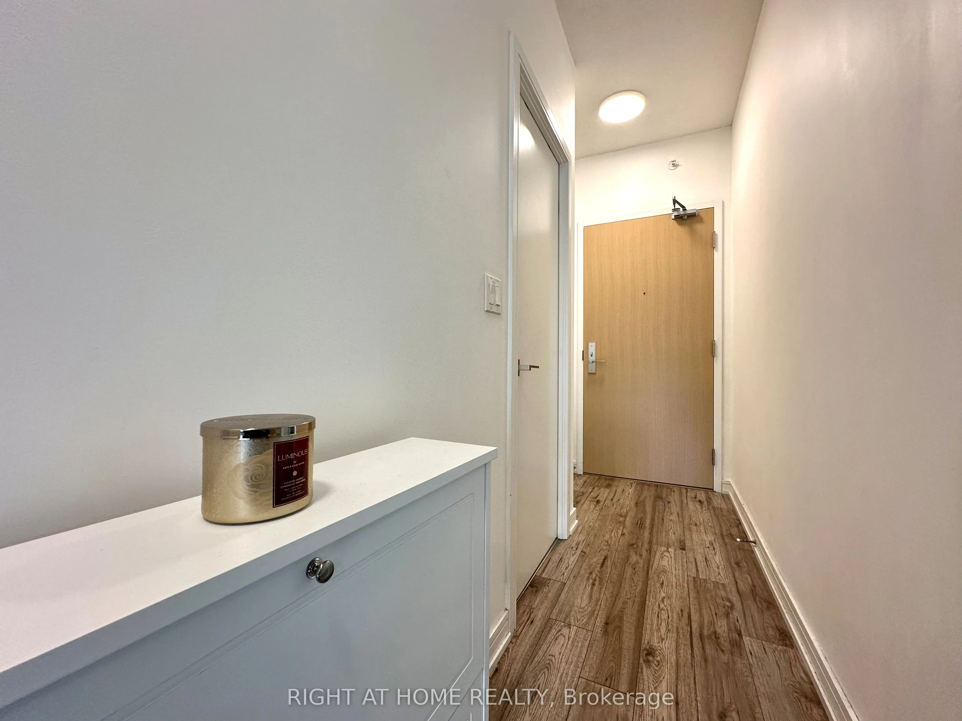 621 Sheppard Avenue E, #321
