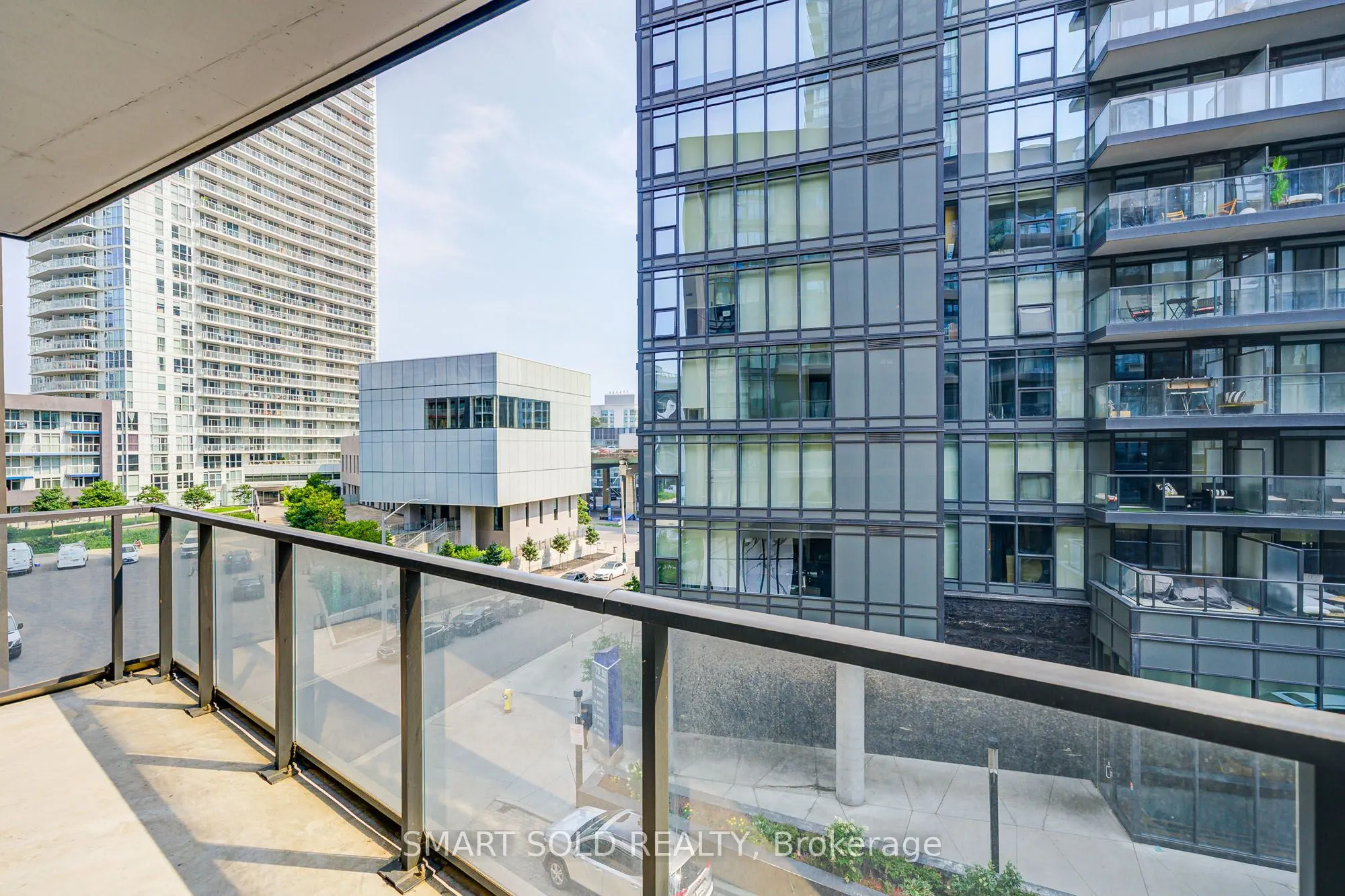 90 Queens Wharf Road, #305