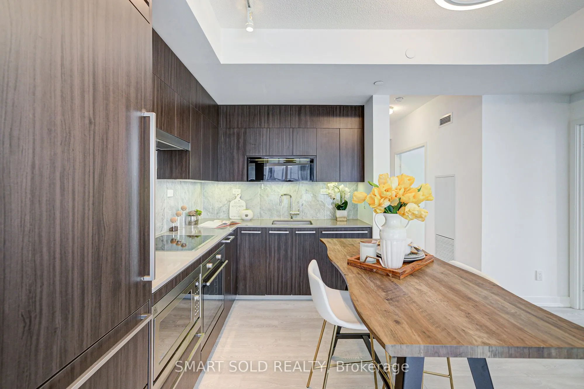 90 Queens Wharf Road, #305