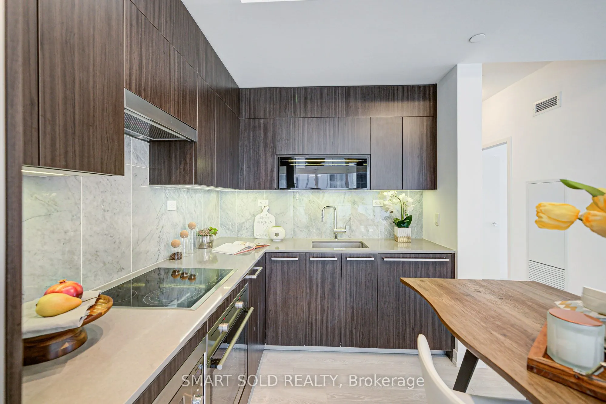 90 Queens Wharf Road, #305