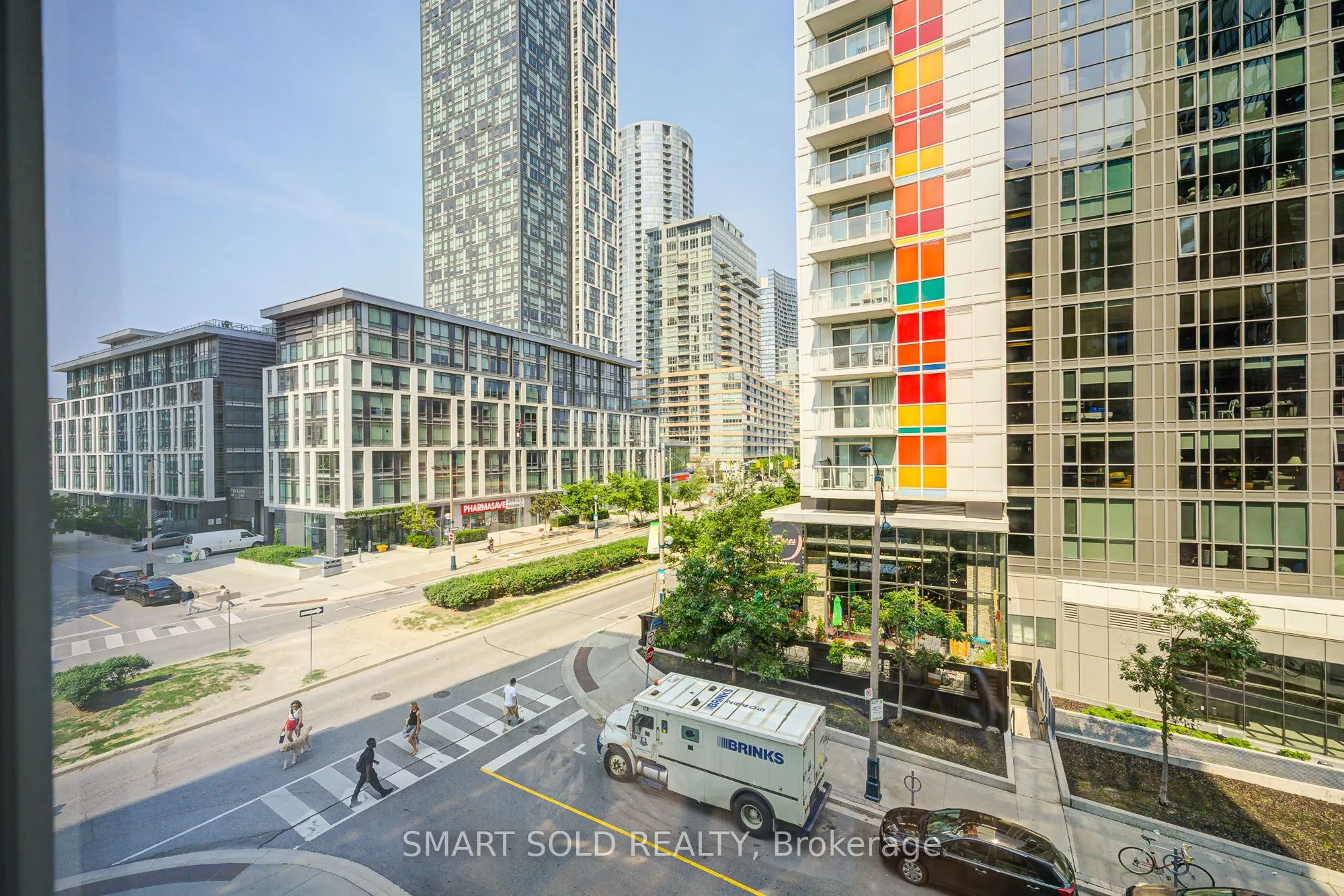 90 Queens Wharf Road, #305