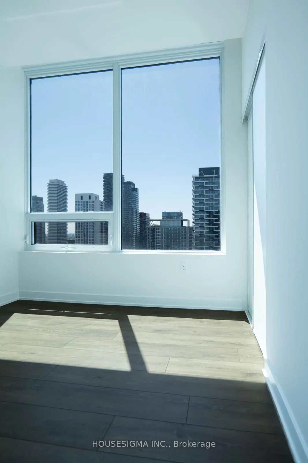 127 Broadway Avenue, #15