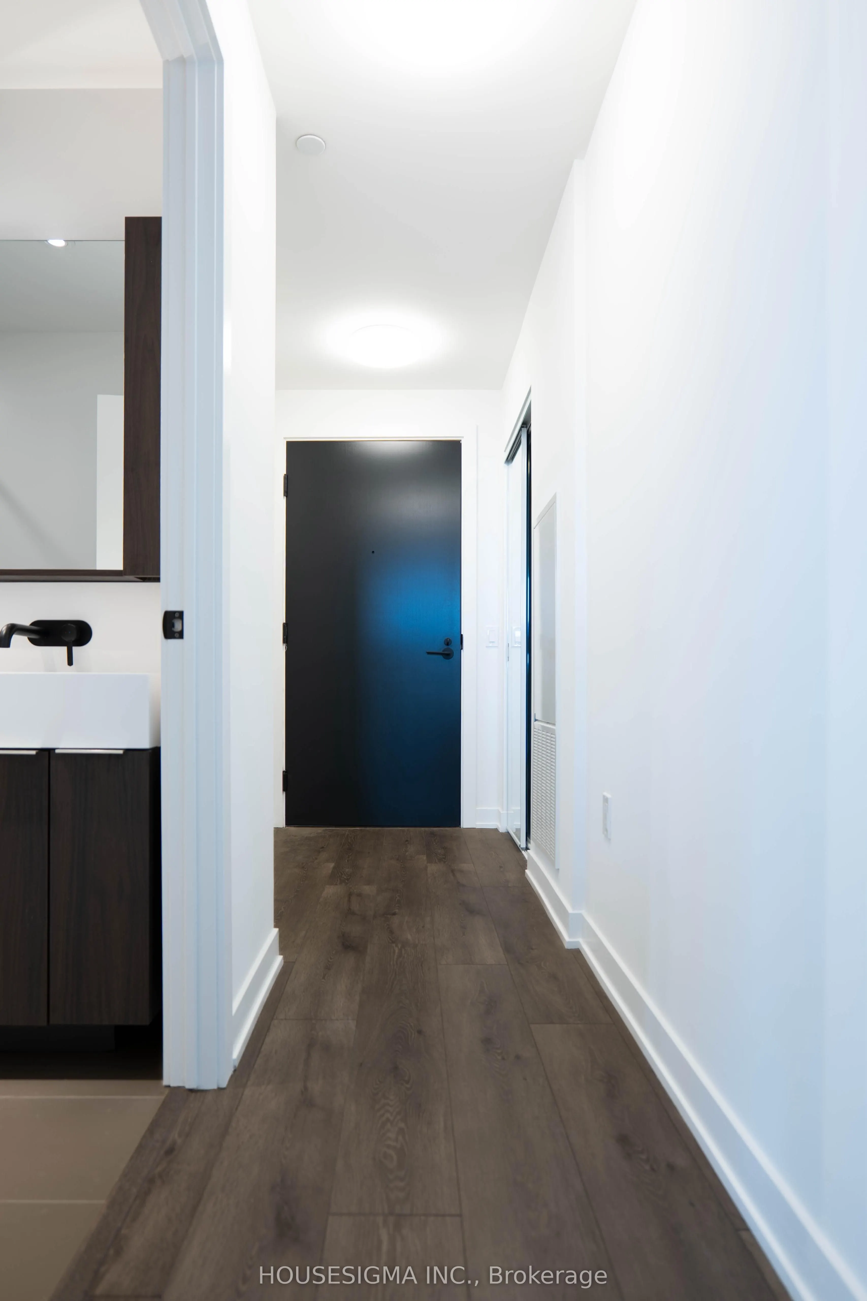 127 Broadway Avenue, #15