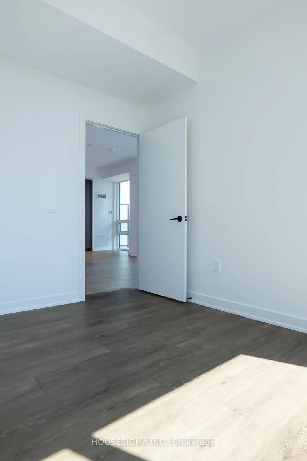 127 Broadway Avenue, #15