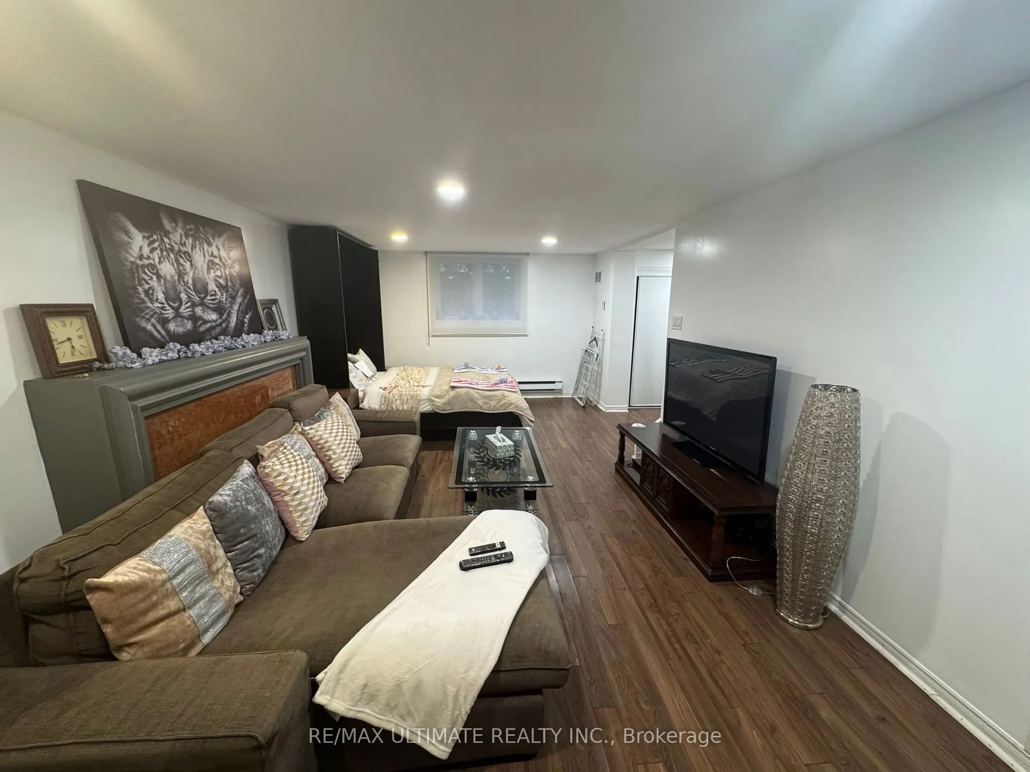 10 Noel Avenue