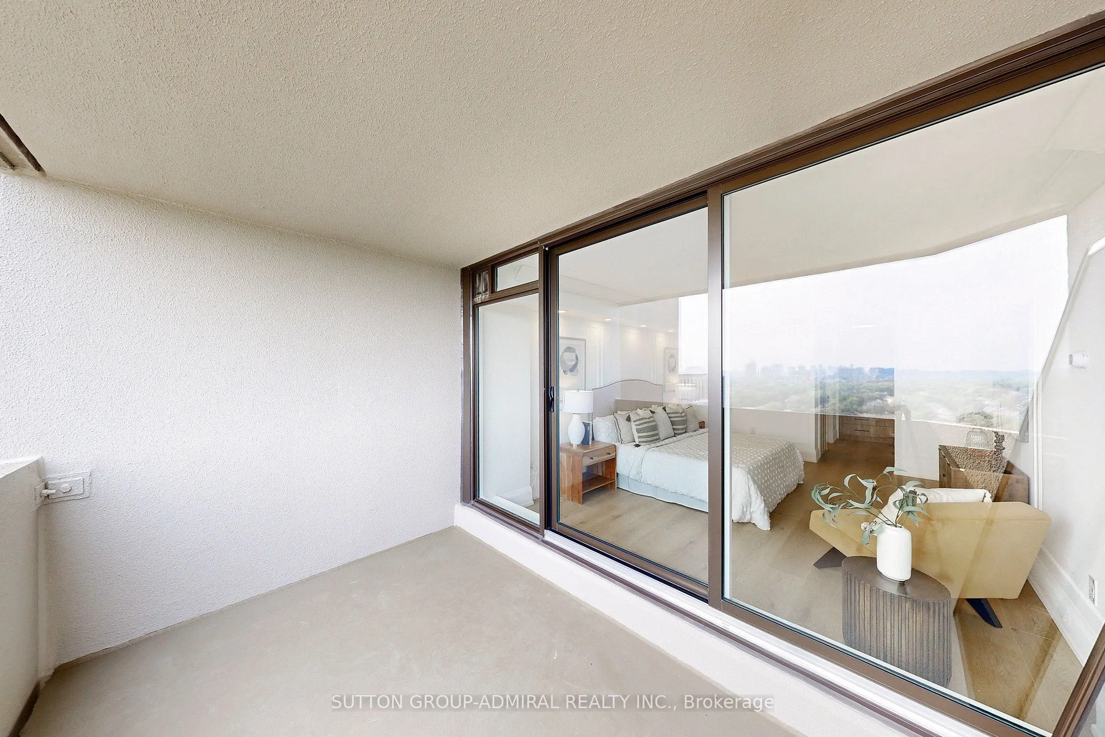 65 Spring Garden Avenue, #2009
