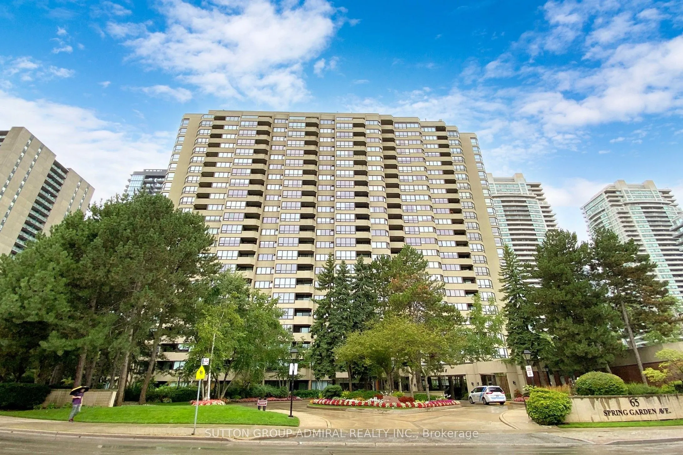 65 Spring Garden Avenue, #2009
