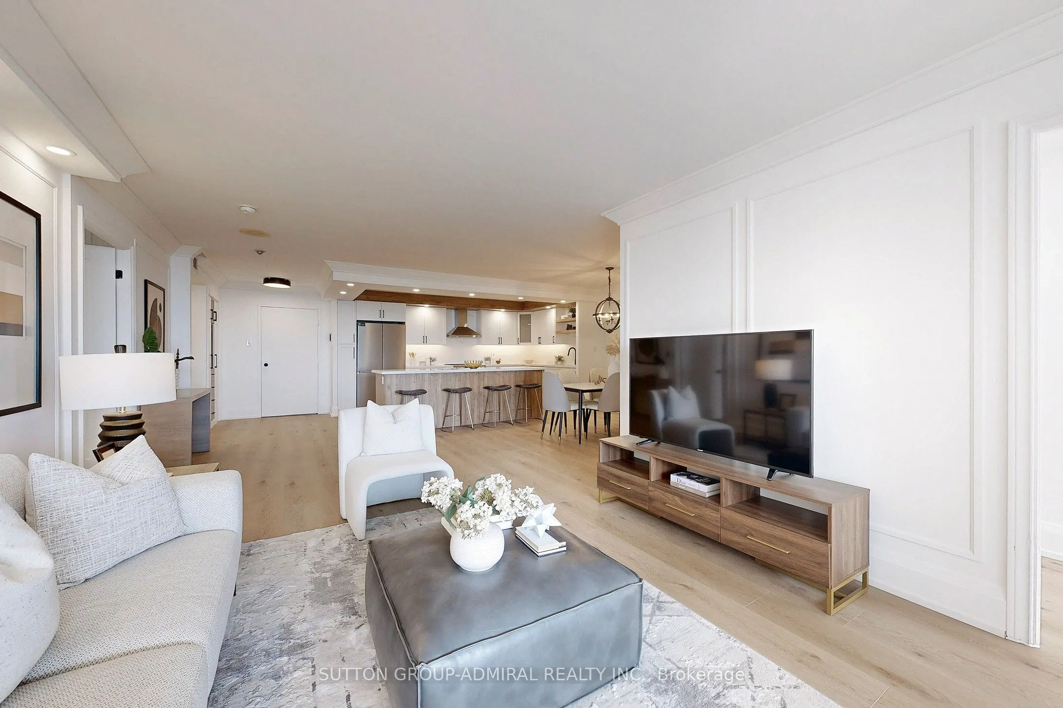 65 Spring Garden Avenue, #2009