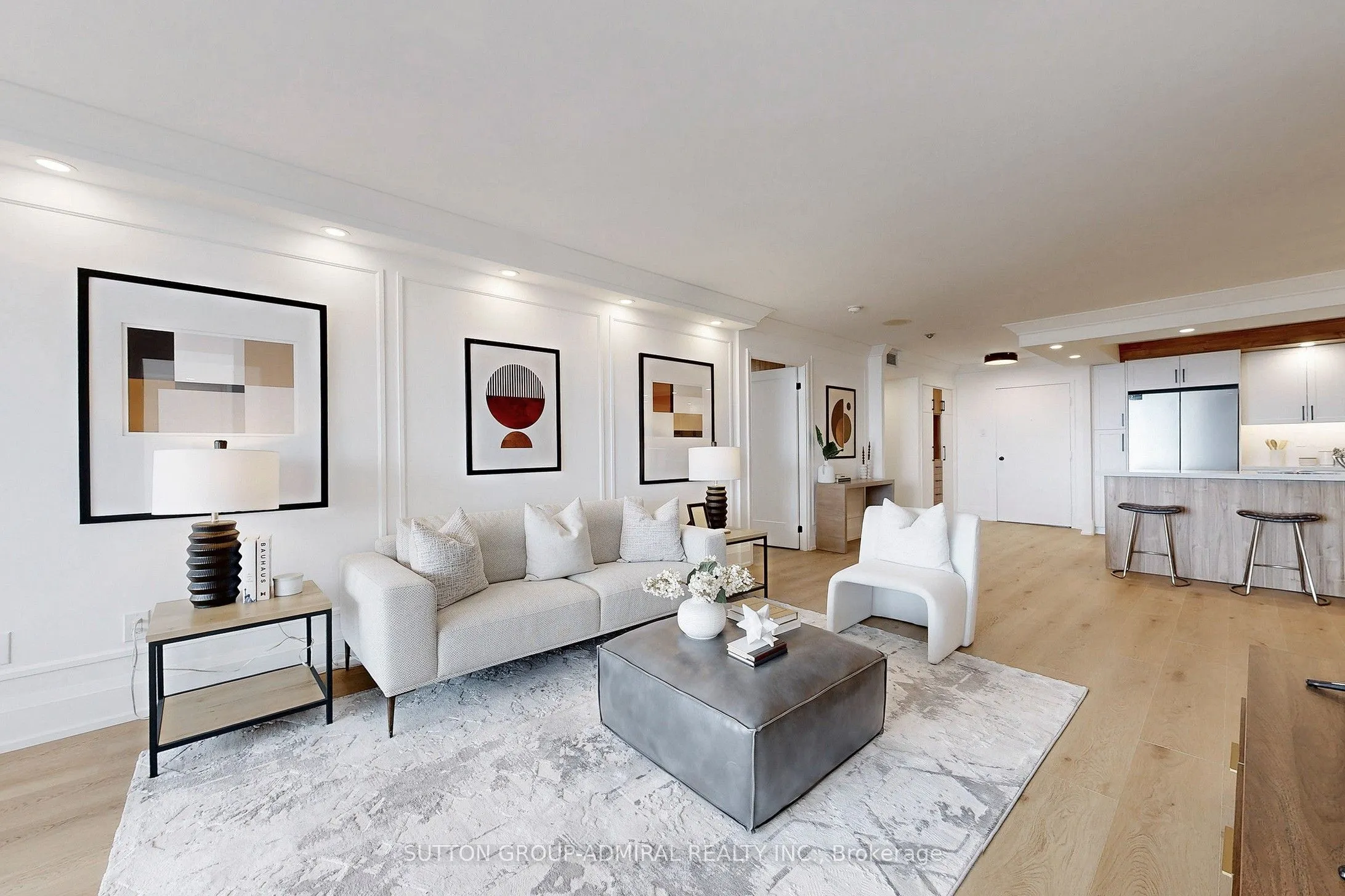 65 Spring Garden Avenue, #2009