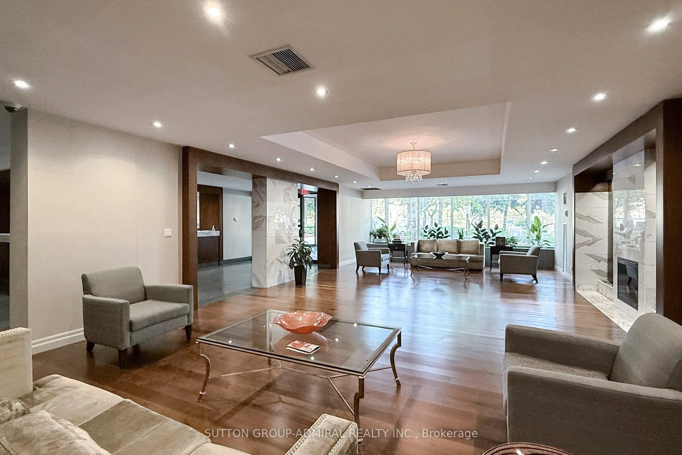 65 Spring Garden Avenue, #2009