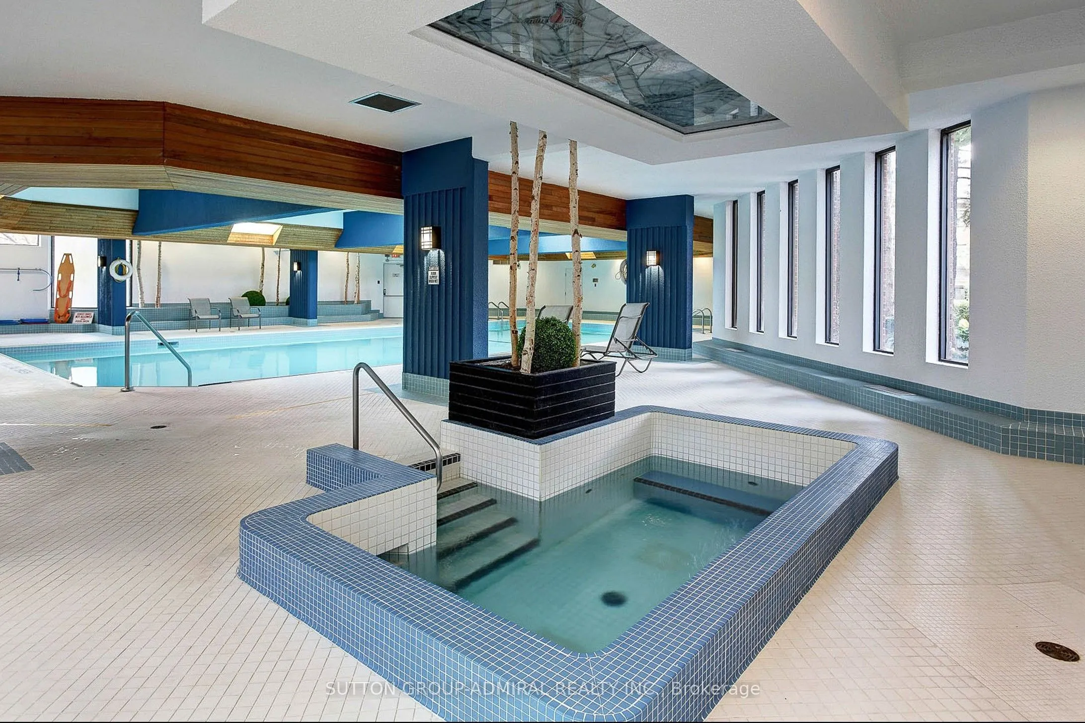 65 Spring Garden Avenue, #2009