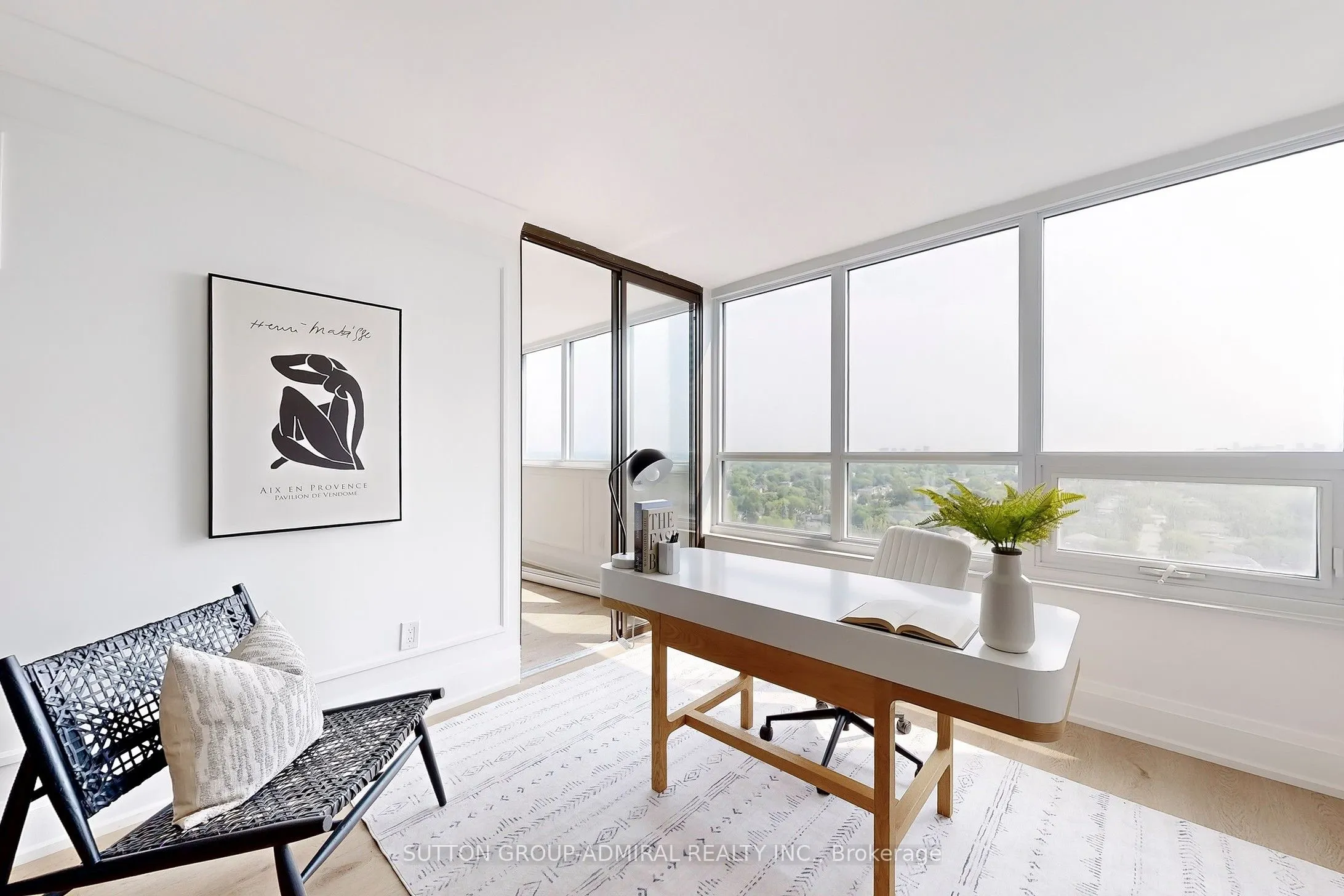 65 Spring Garden Avenue, #2009