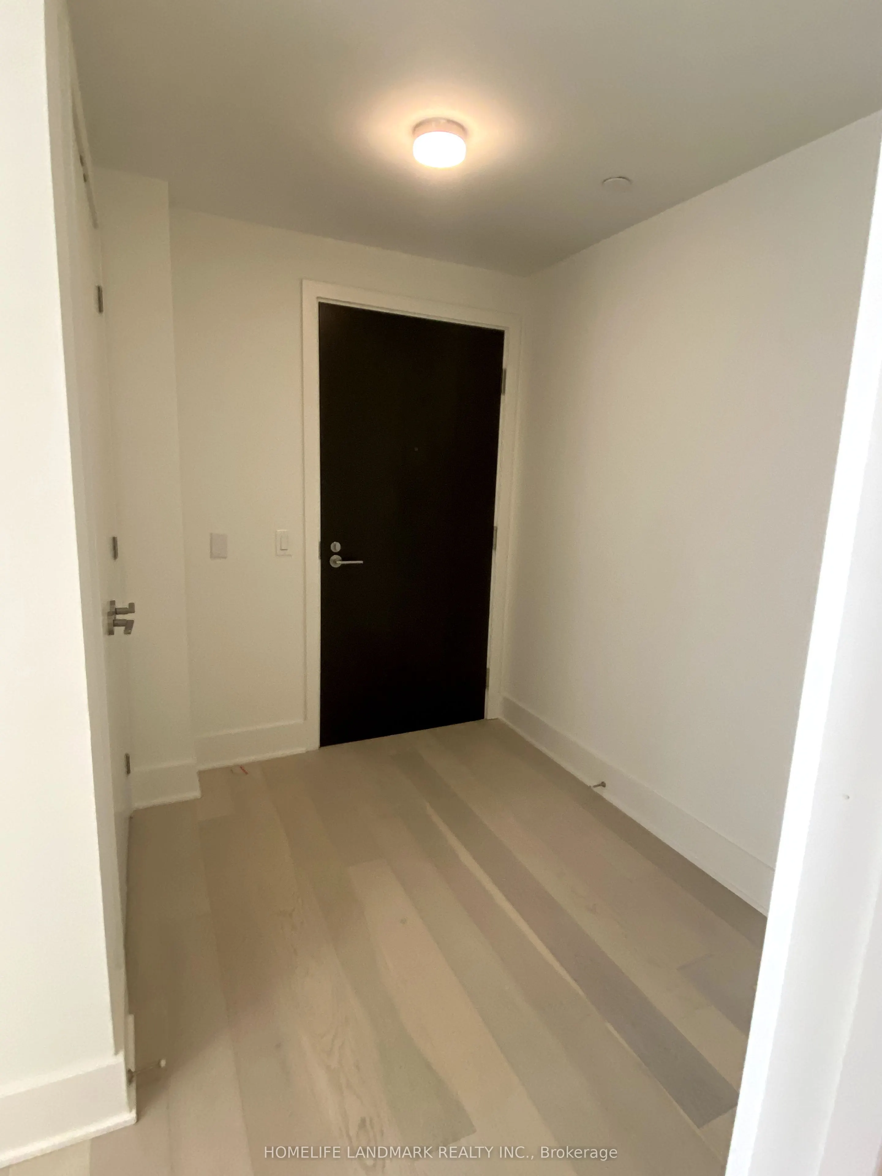 11 Yorkville Avenue, #4109
