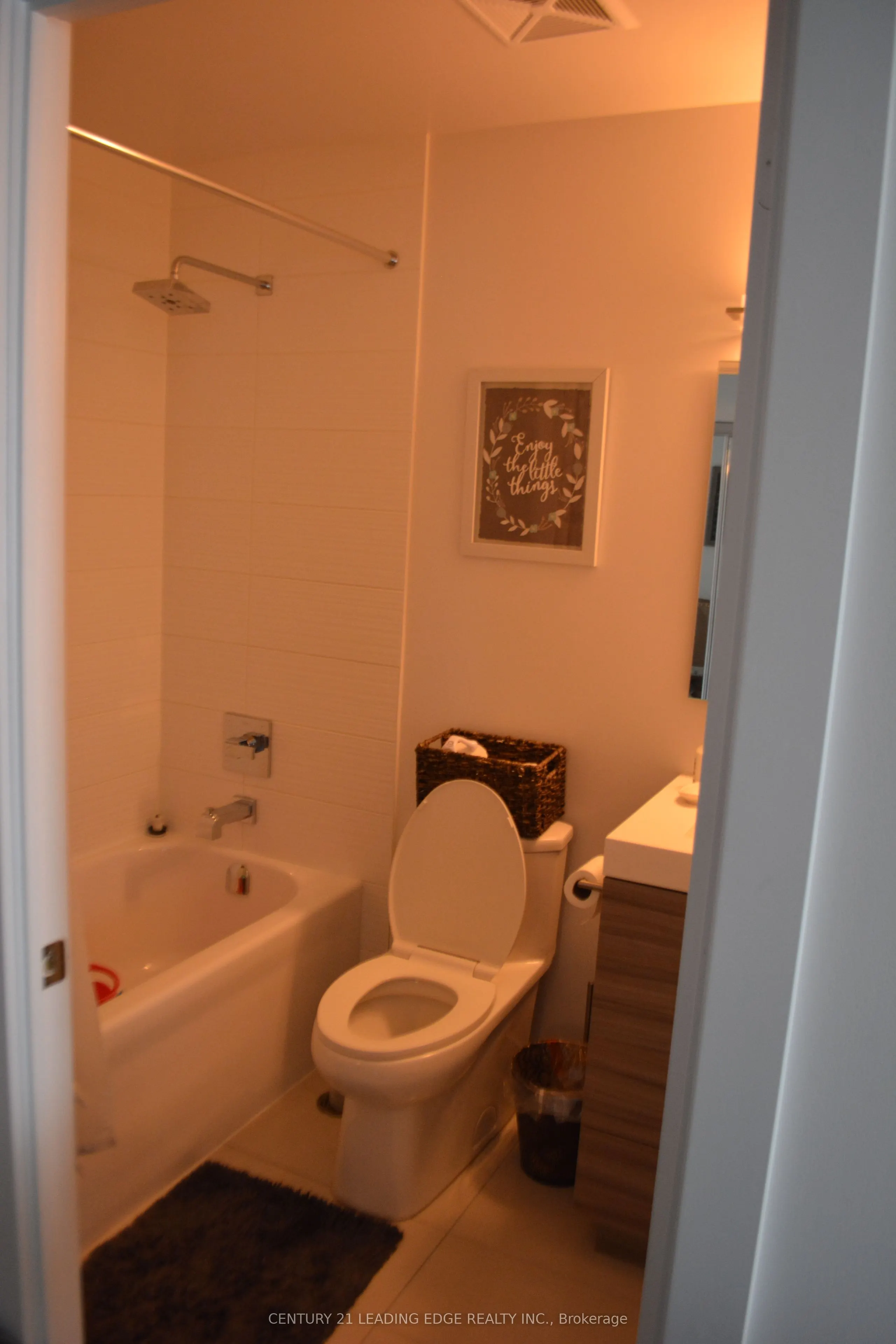 318 Richmond Street W, #3806