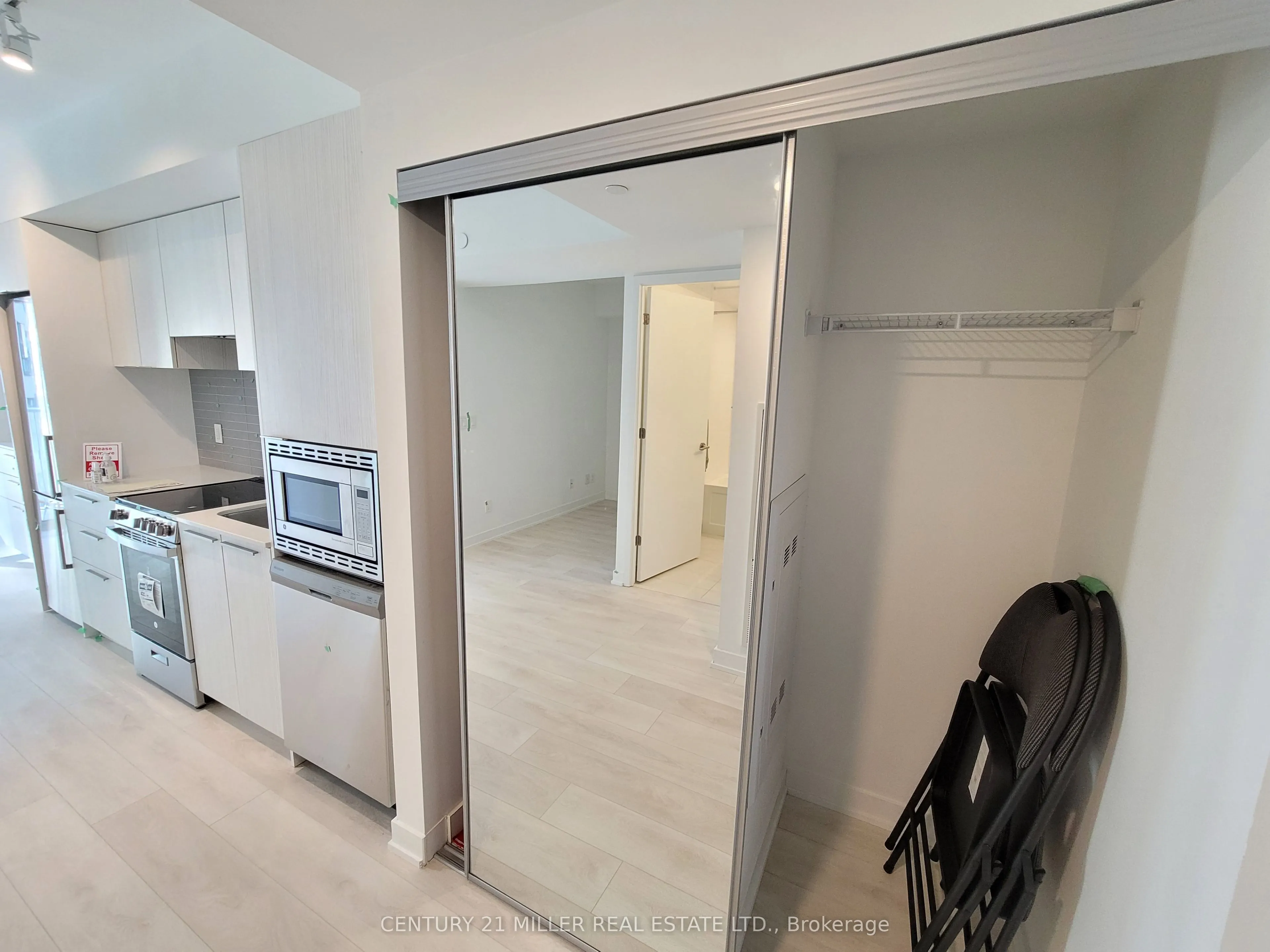18 Maitland Terrace, #802