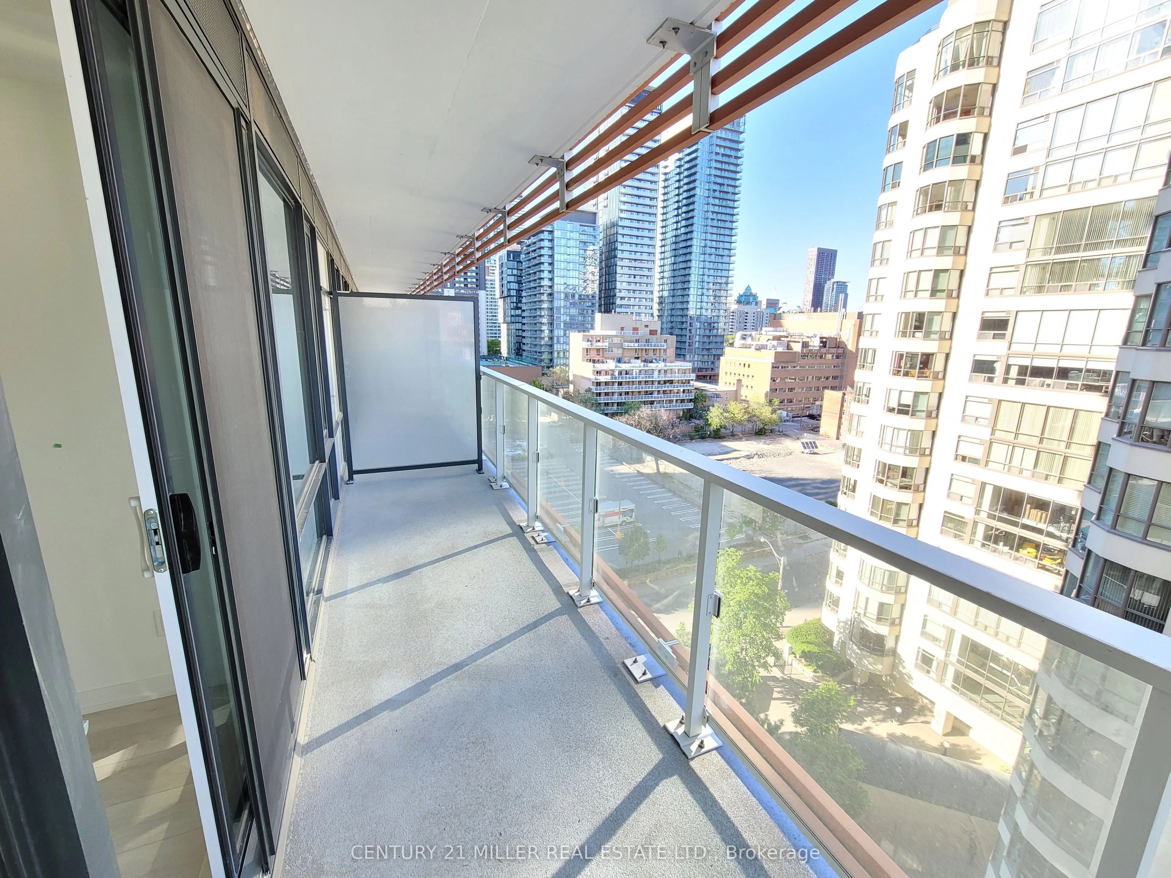 18 Maitland Terrace, #802