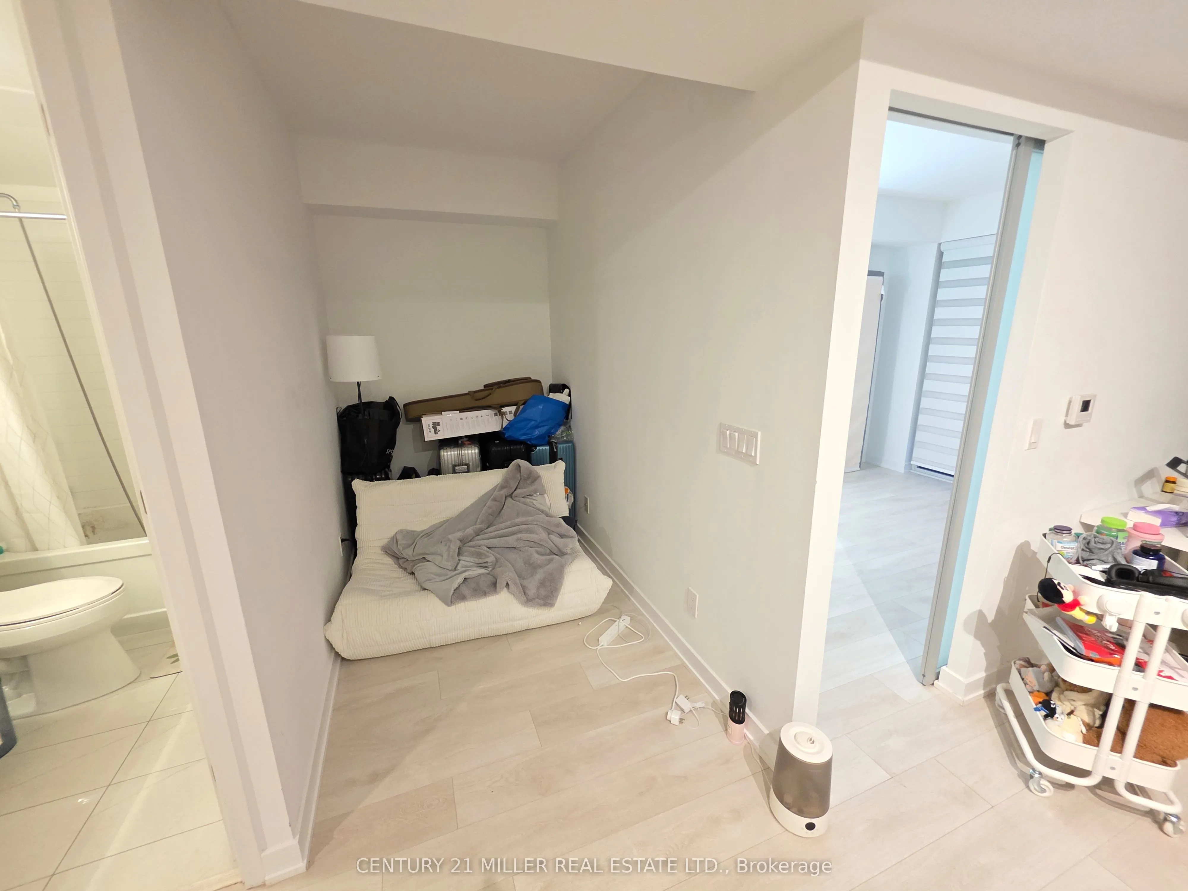 18 Maitland Terrace, #802