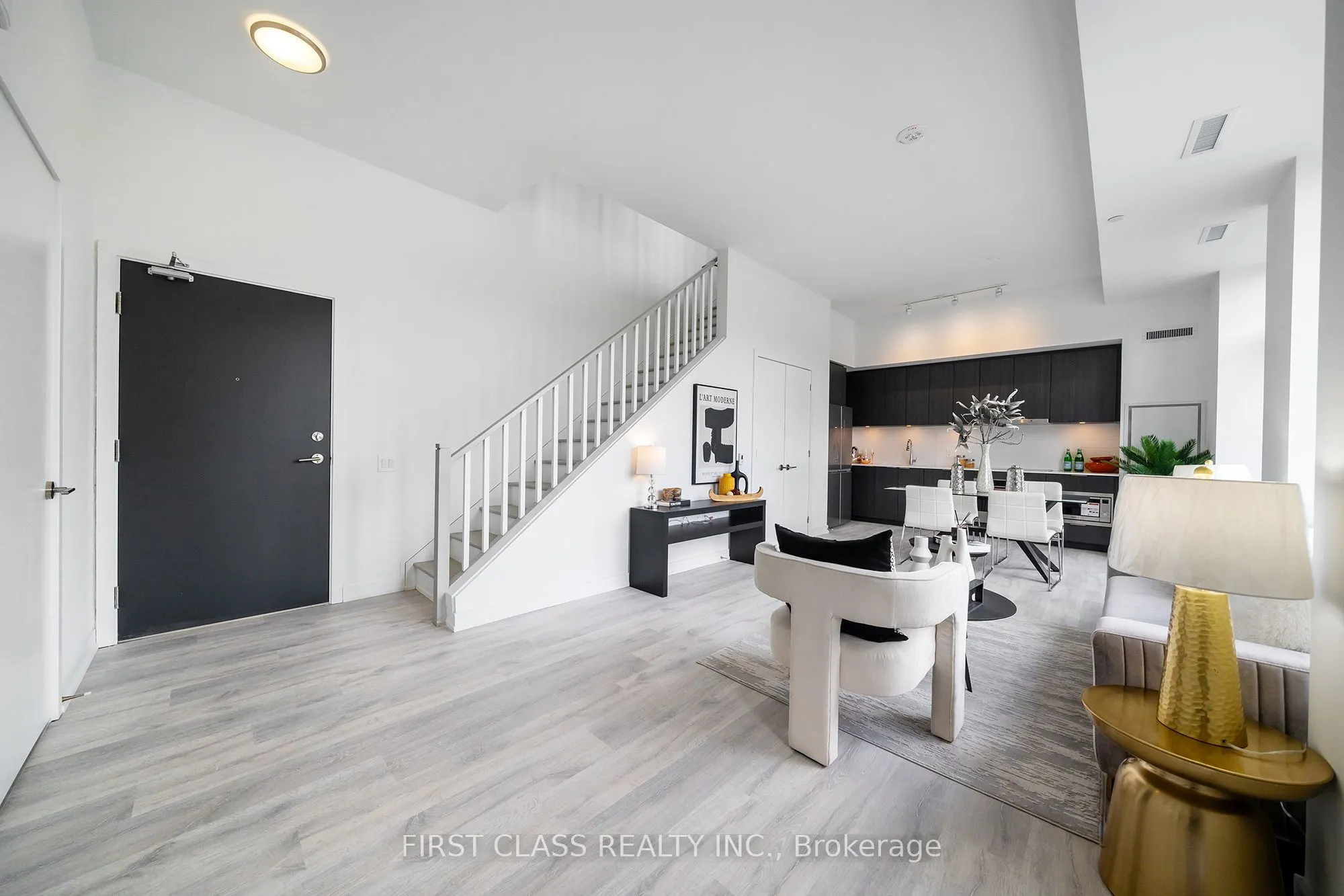 8 Olympic Gdn Drive, #28