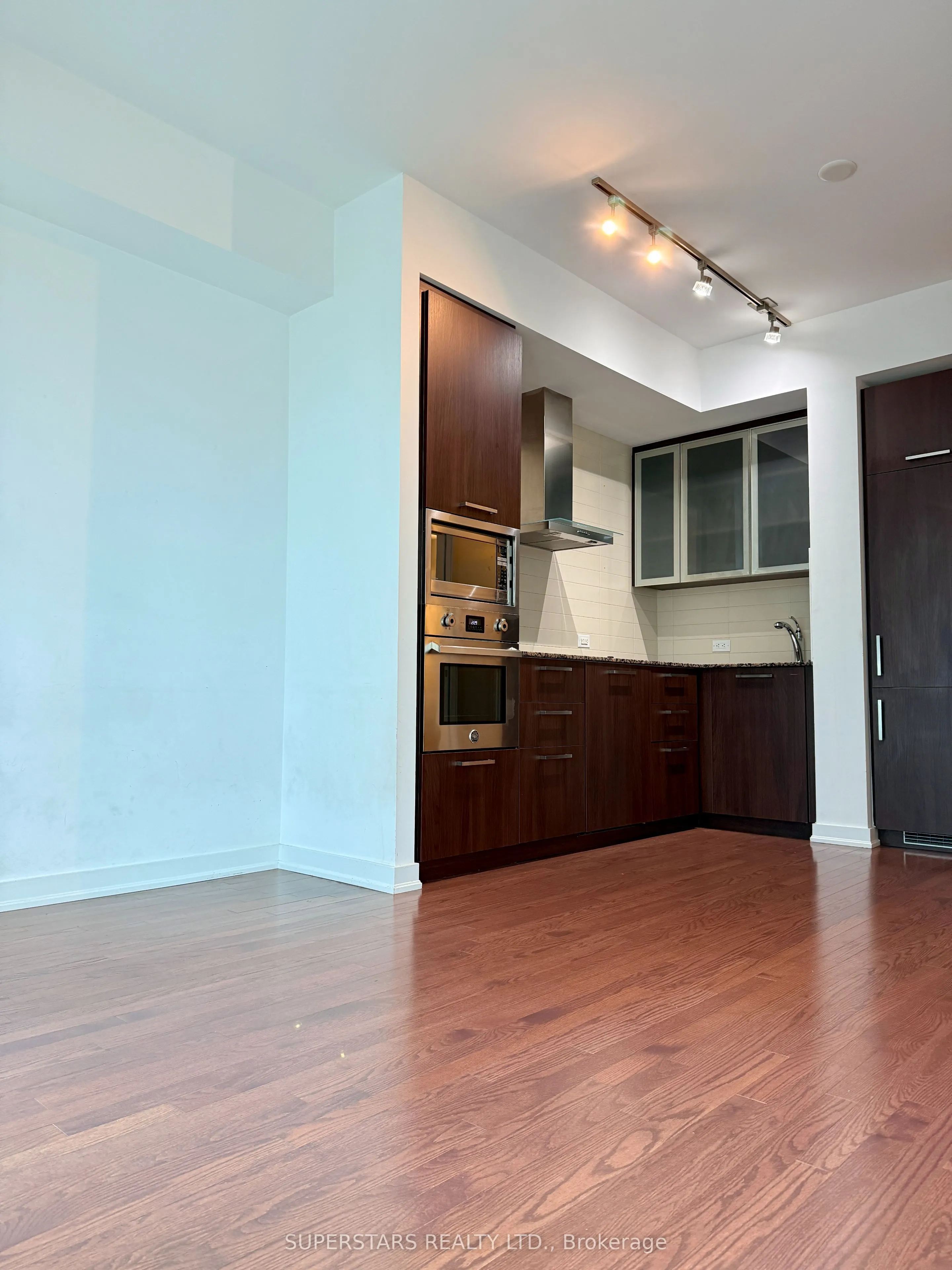 14 York Street, #1309