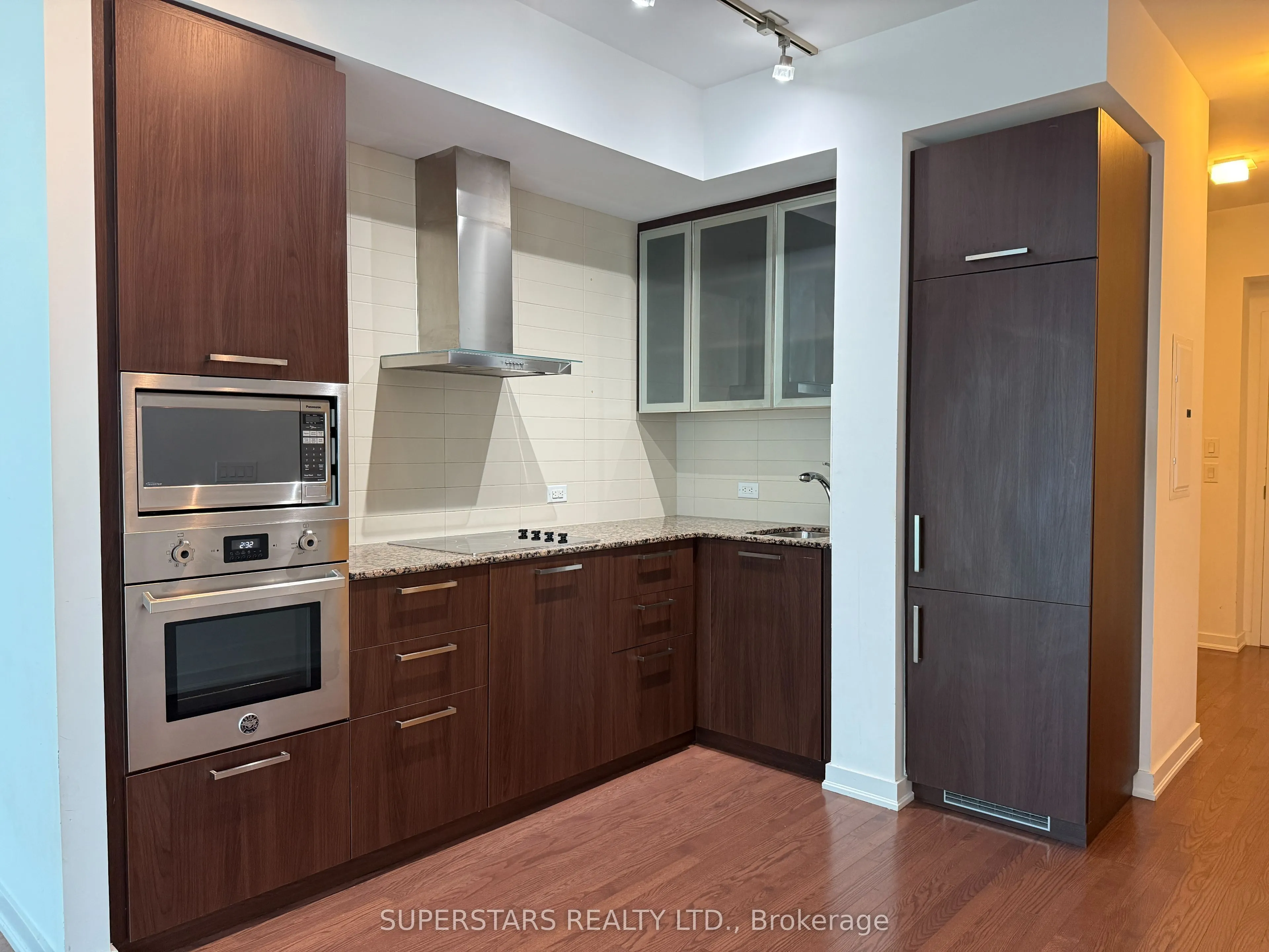 14 York Street, #1309
