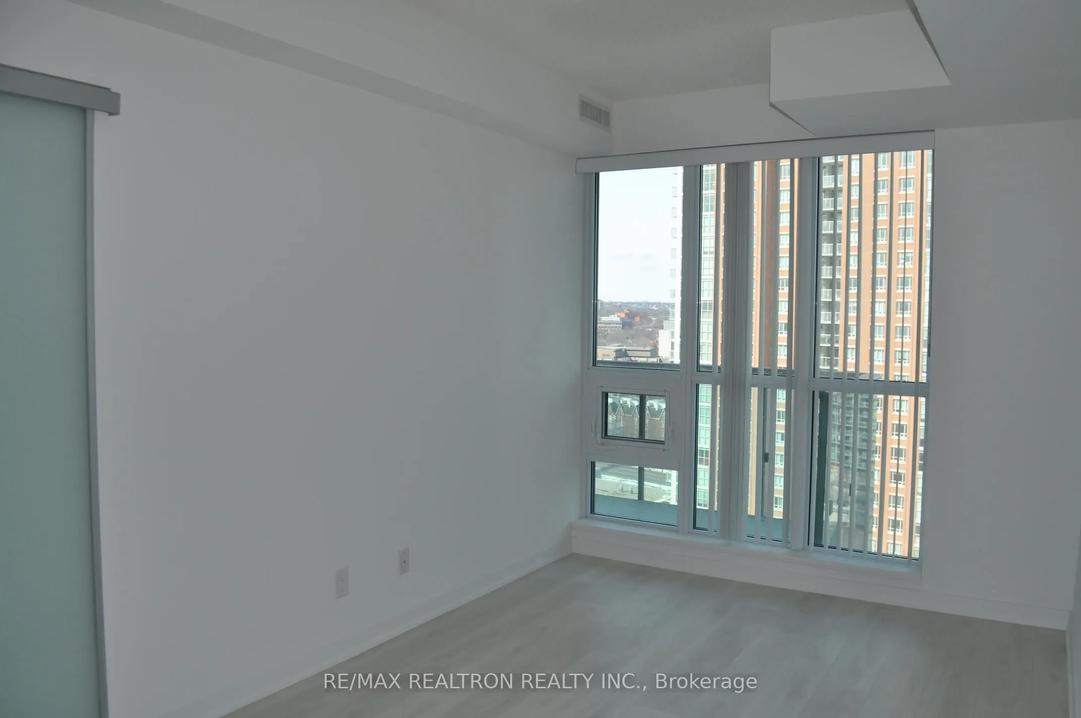 150 East Liberty Street, #1514