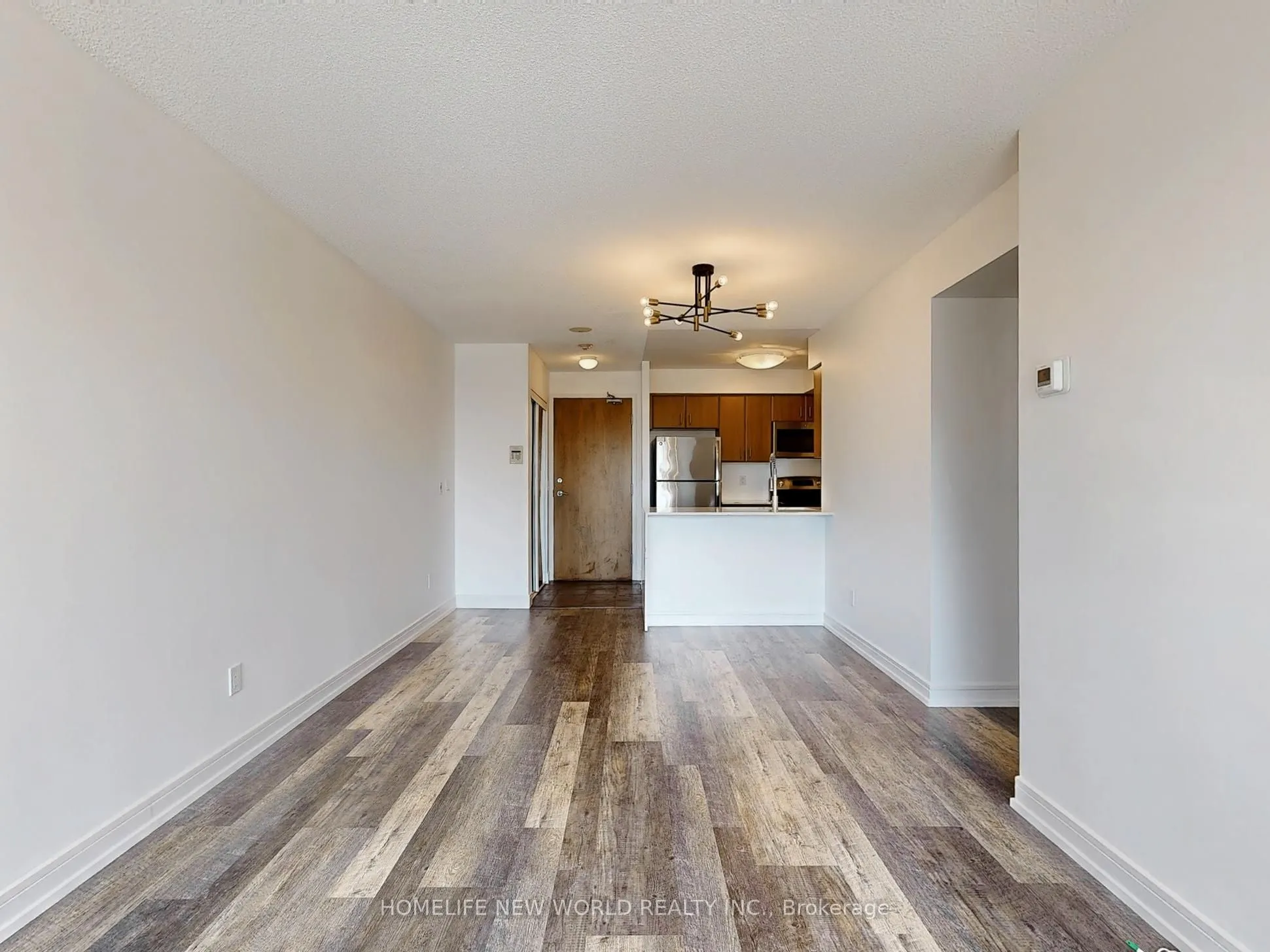 31 Bales Avenue, #911