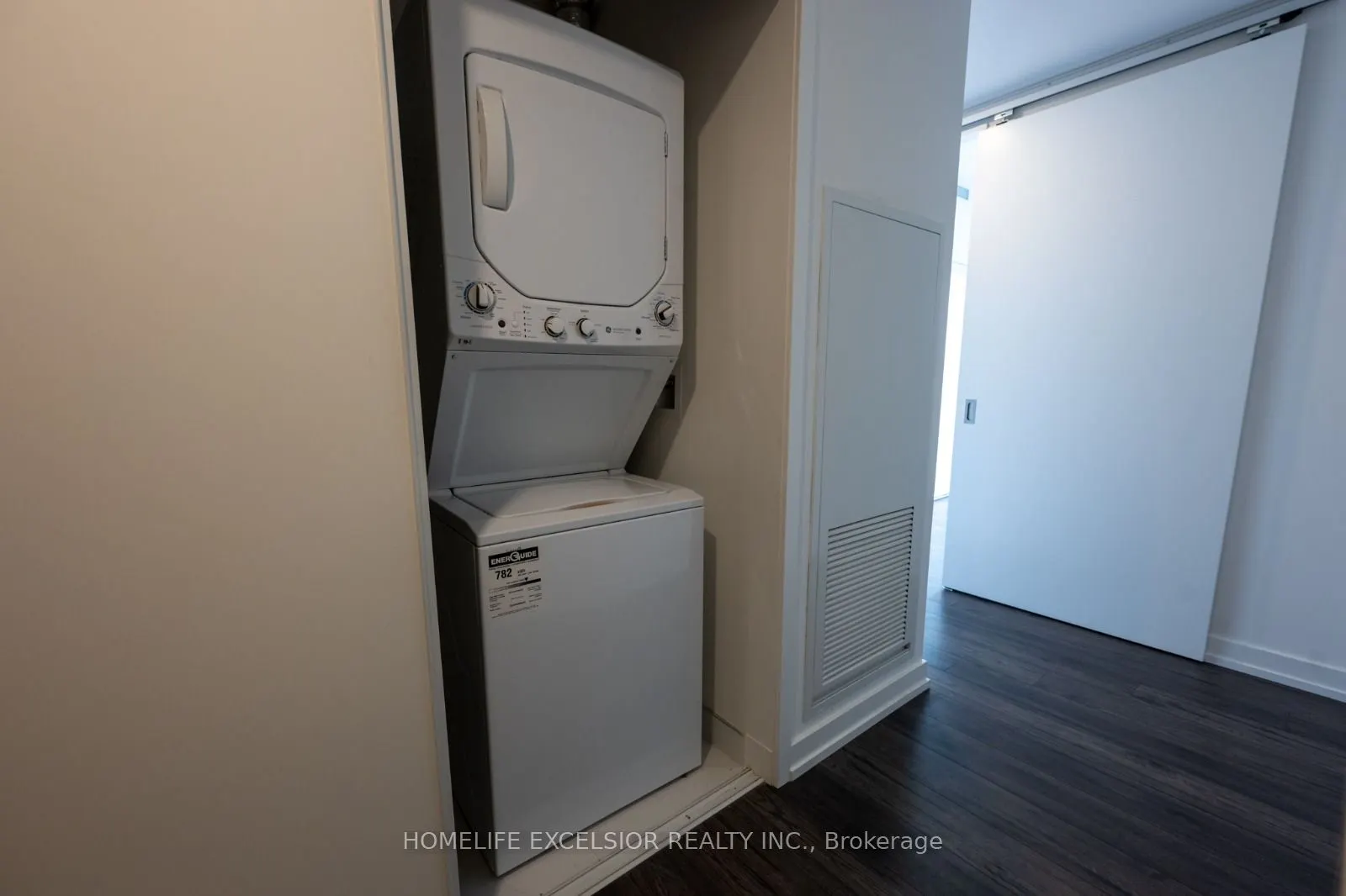33 Helendale Avenue, #1410