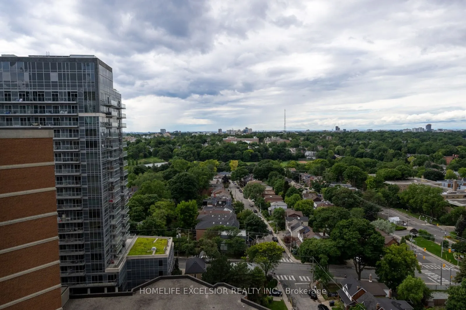 33 Helendale Avenue, #1410