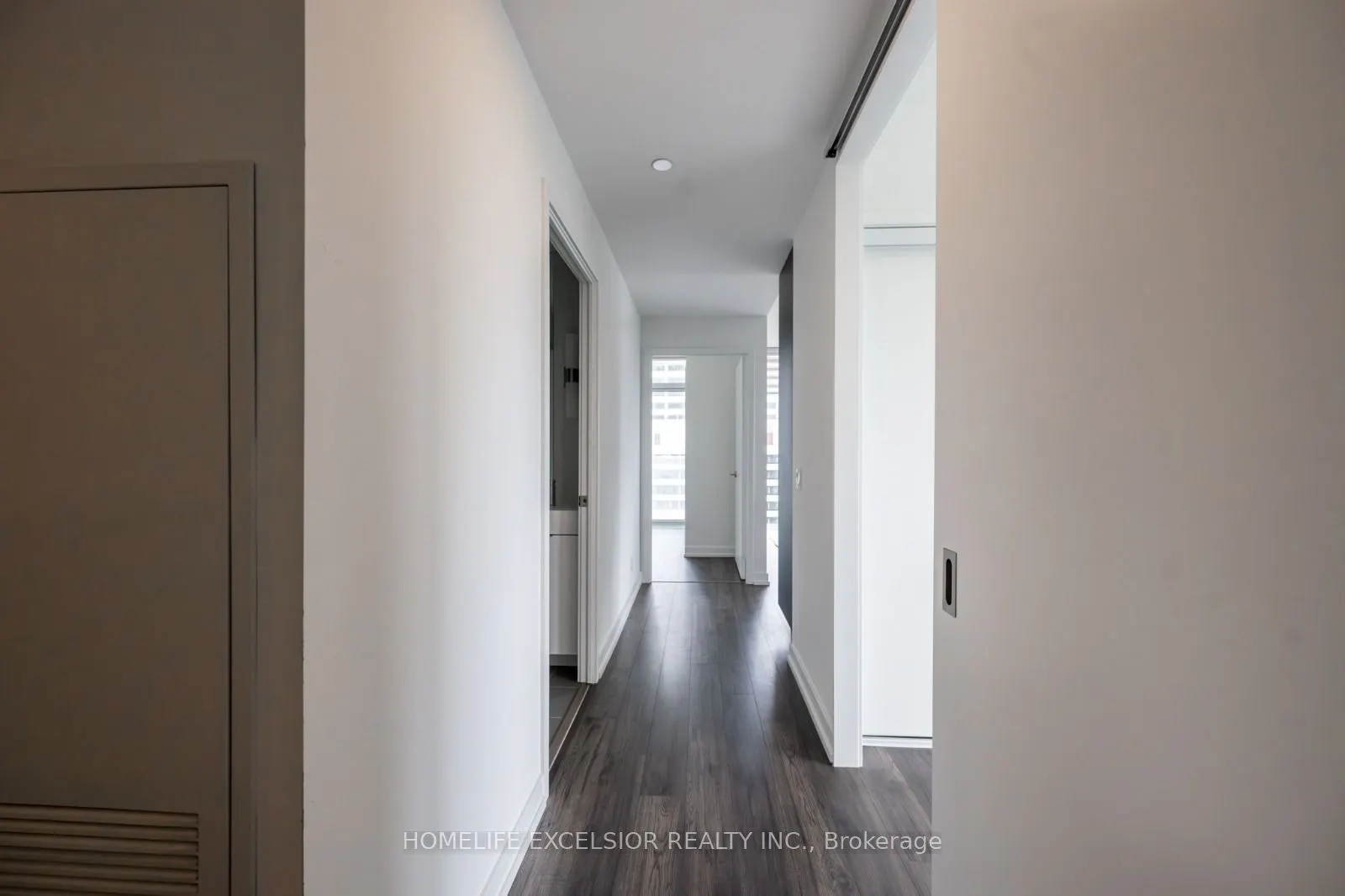 33 Helendale Avenue, #1410