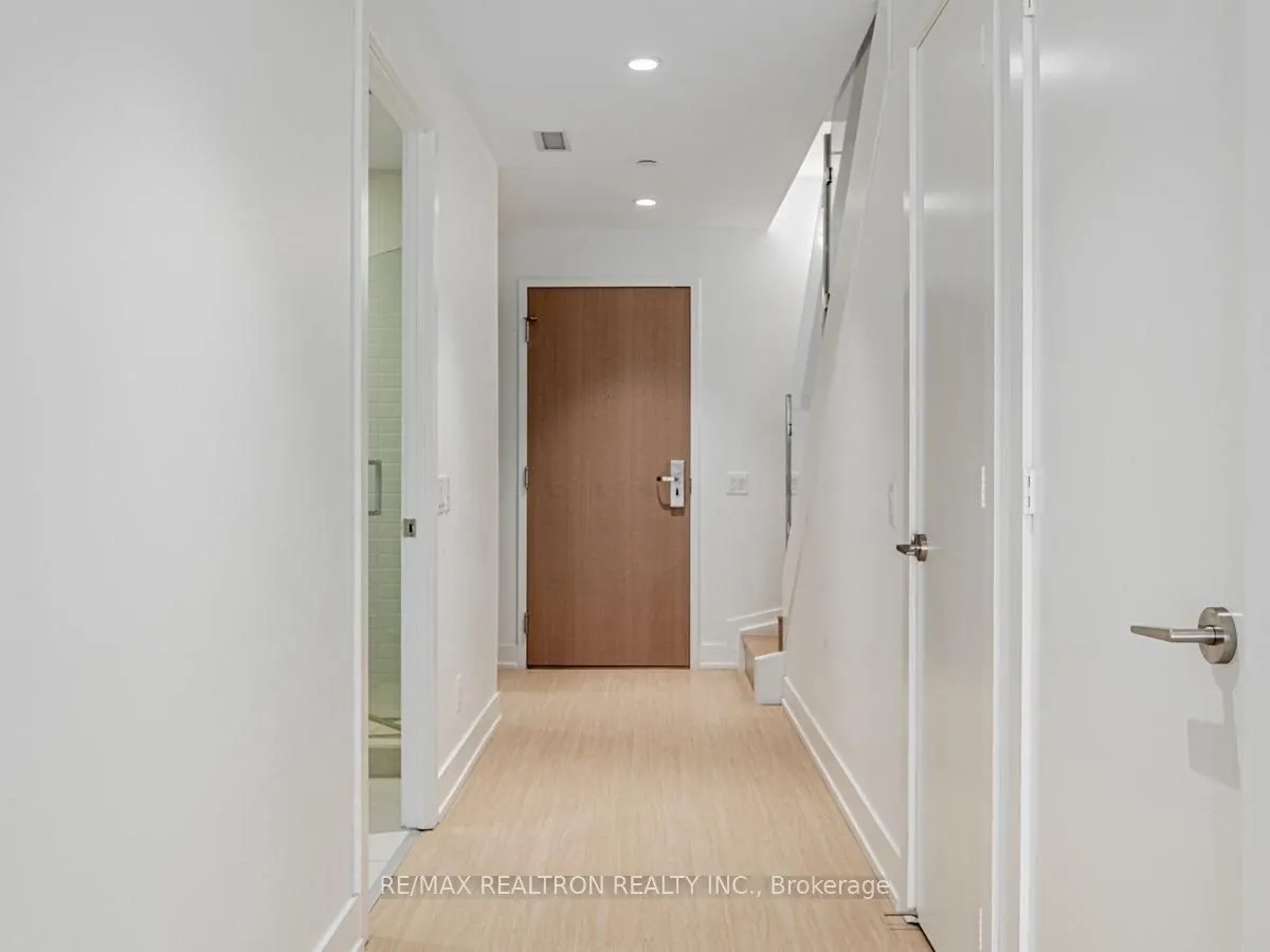 7 Grenville Street, #513