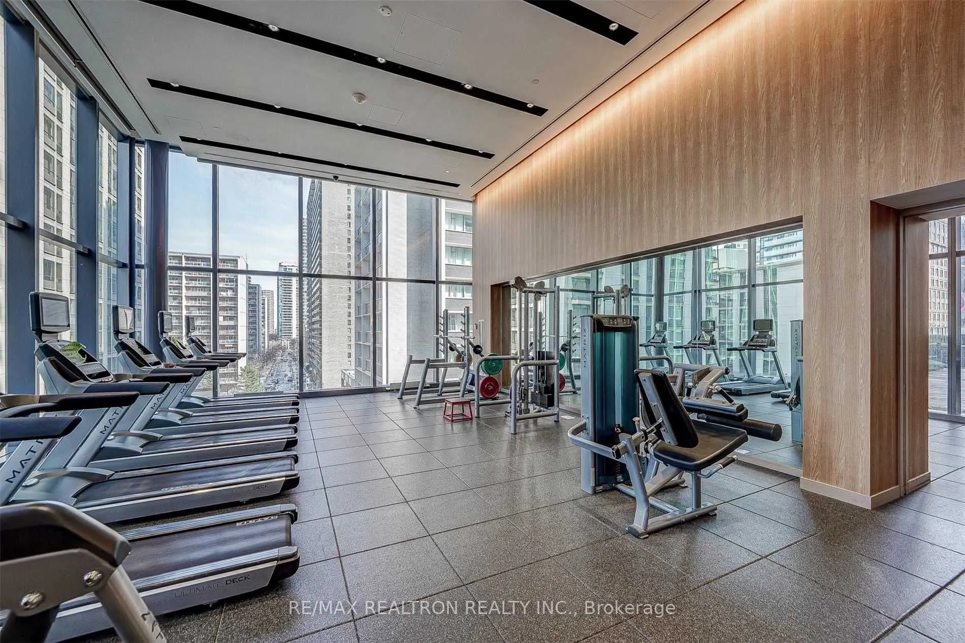 7 Grenville Street, #513
