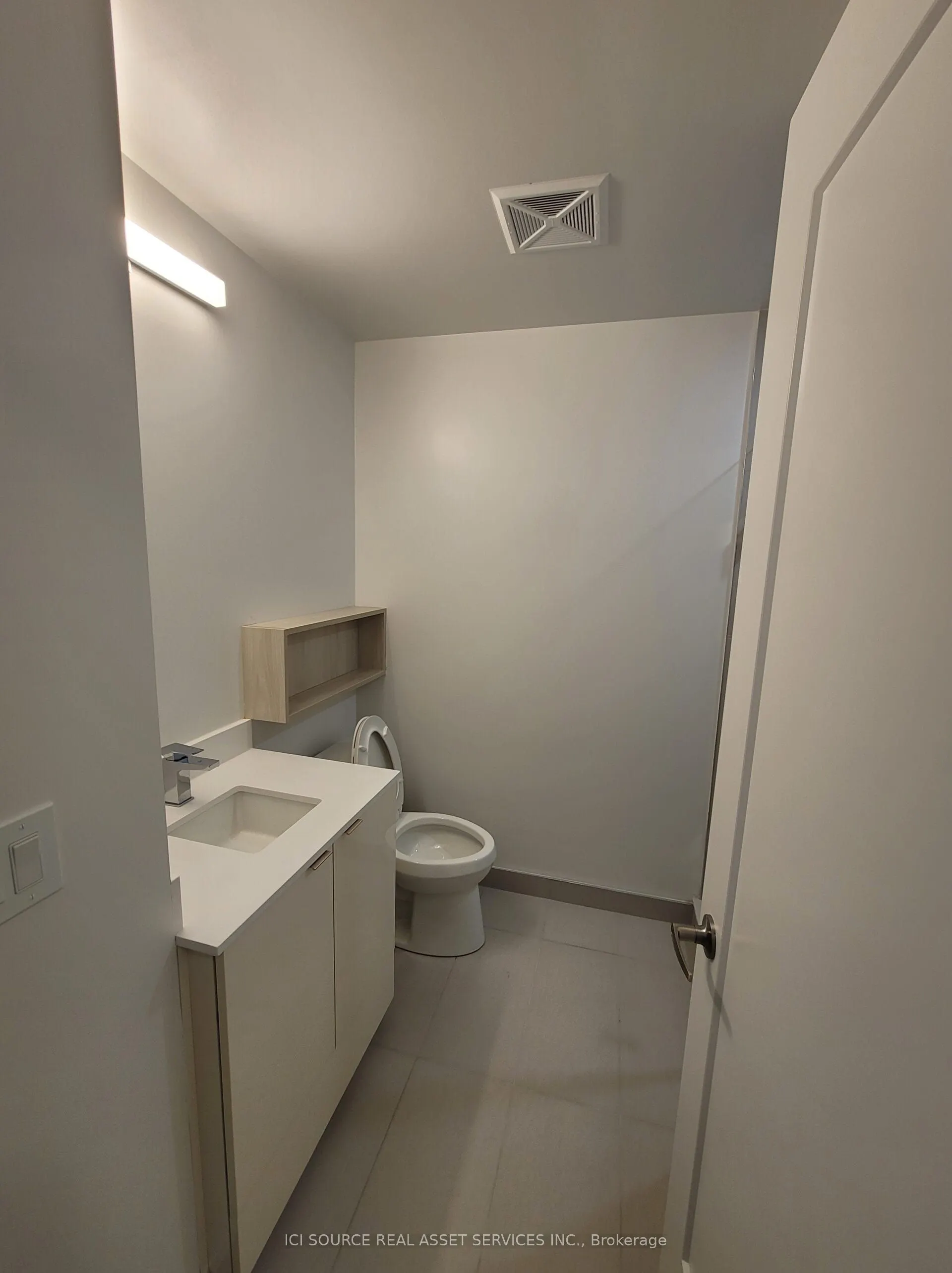 135 Lower Sherbourne Street, #LPH 2918