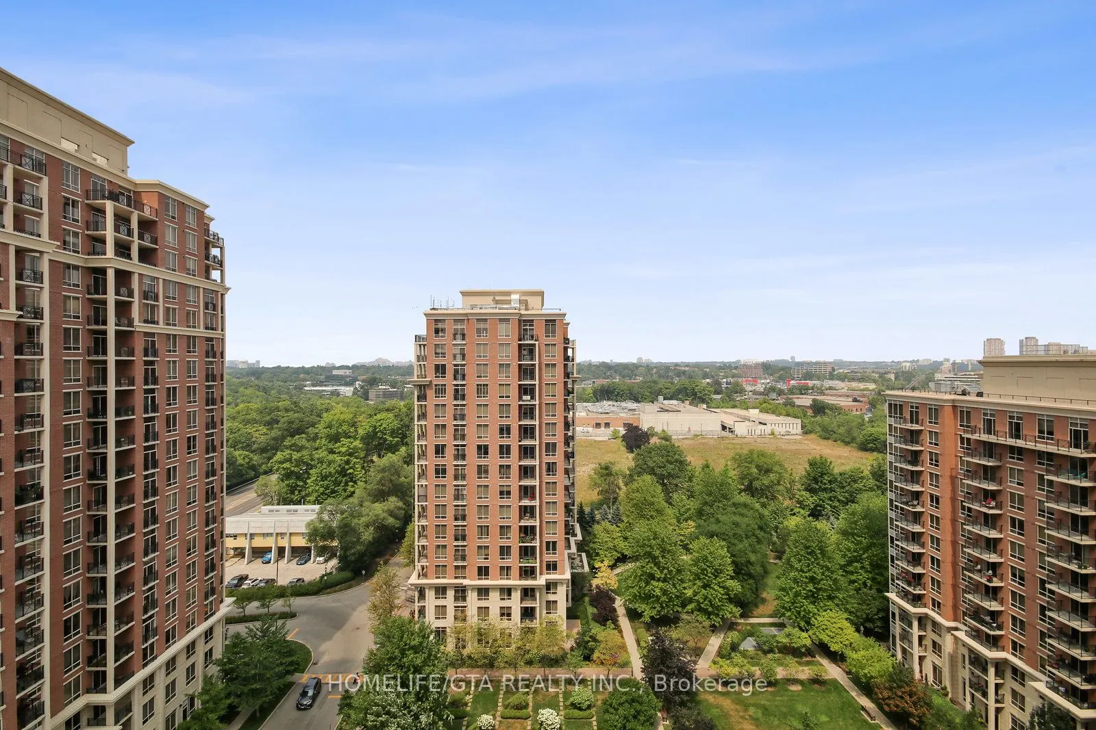 20 Inn On The Park Drive, #1437