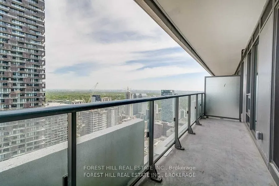 2221 Yonge Street, #5306