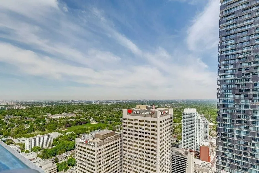 2221 Yonge Street, #5306