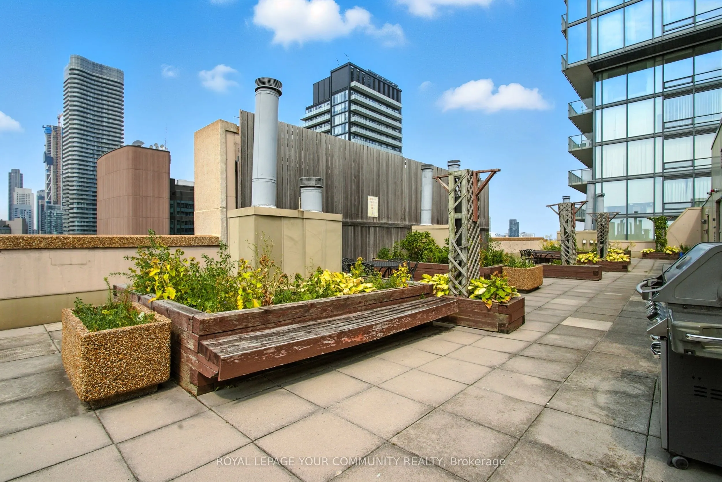 25 Grenville Street, #1103
