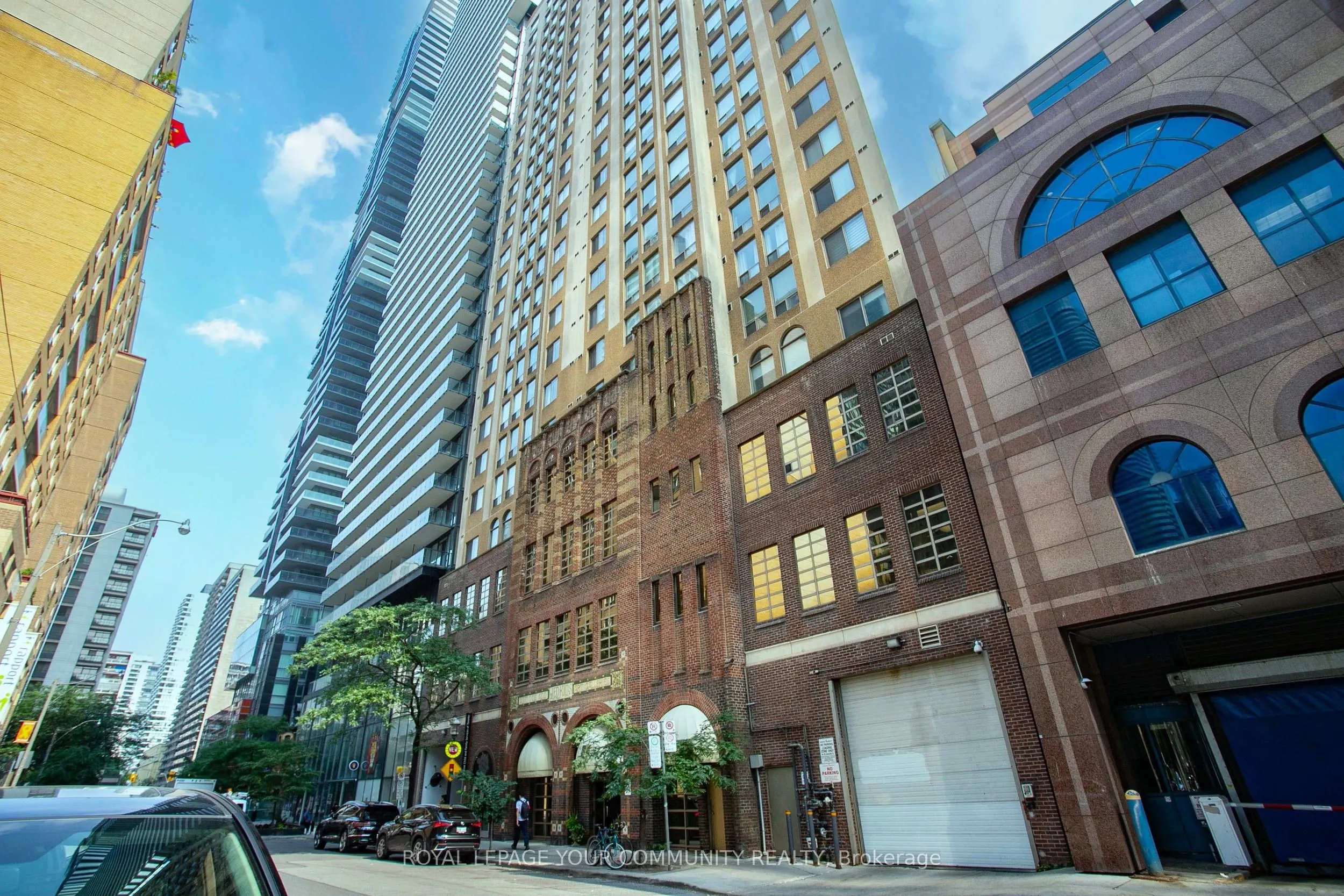25 Grenville Street, #1103