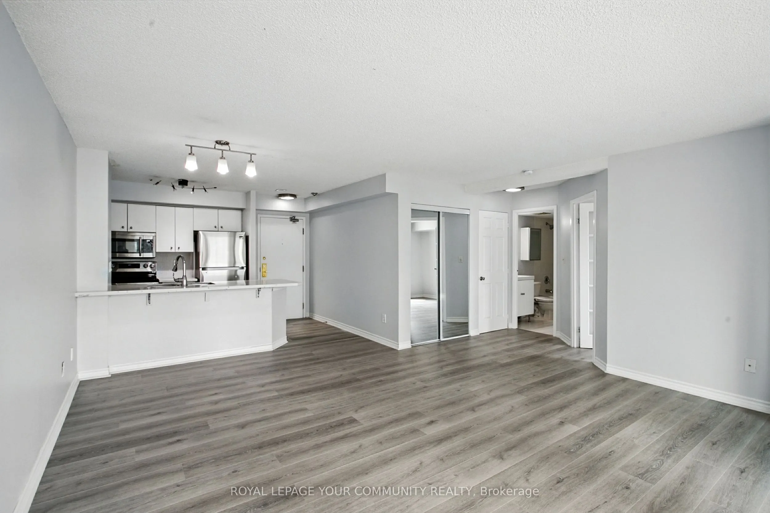 25 Grenville Street, #1103