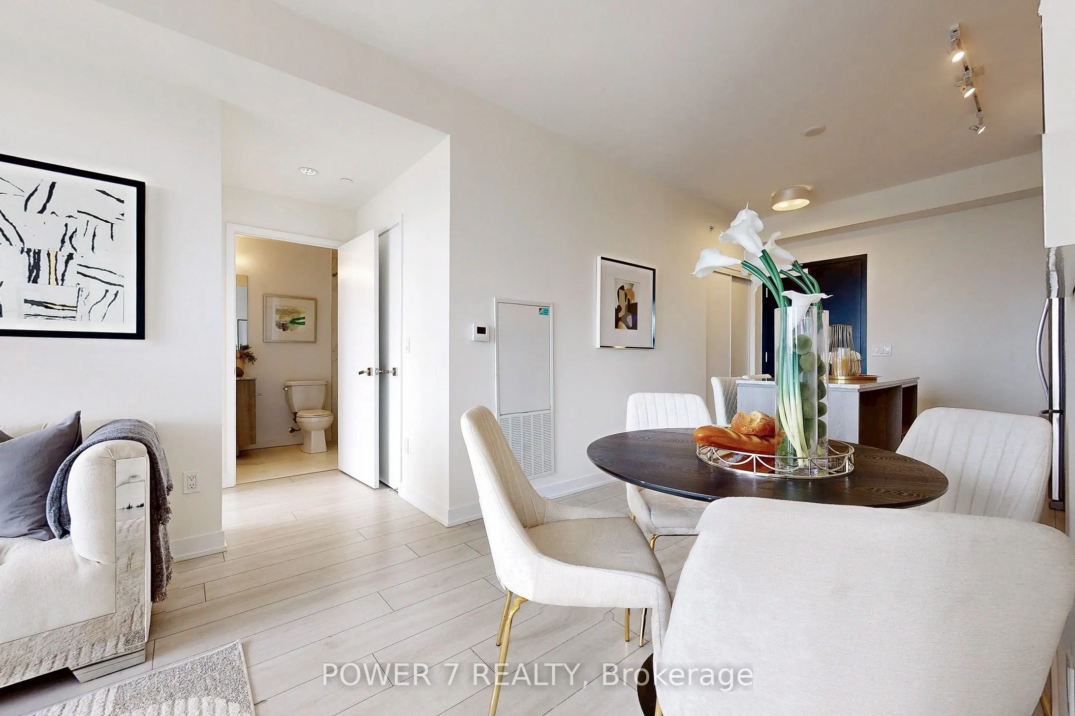 31 Tippett Road, #1110